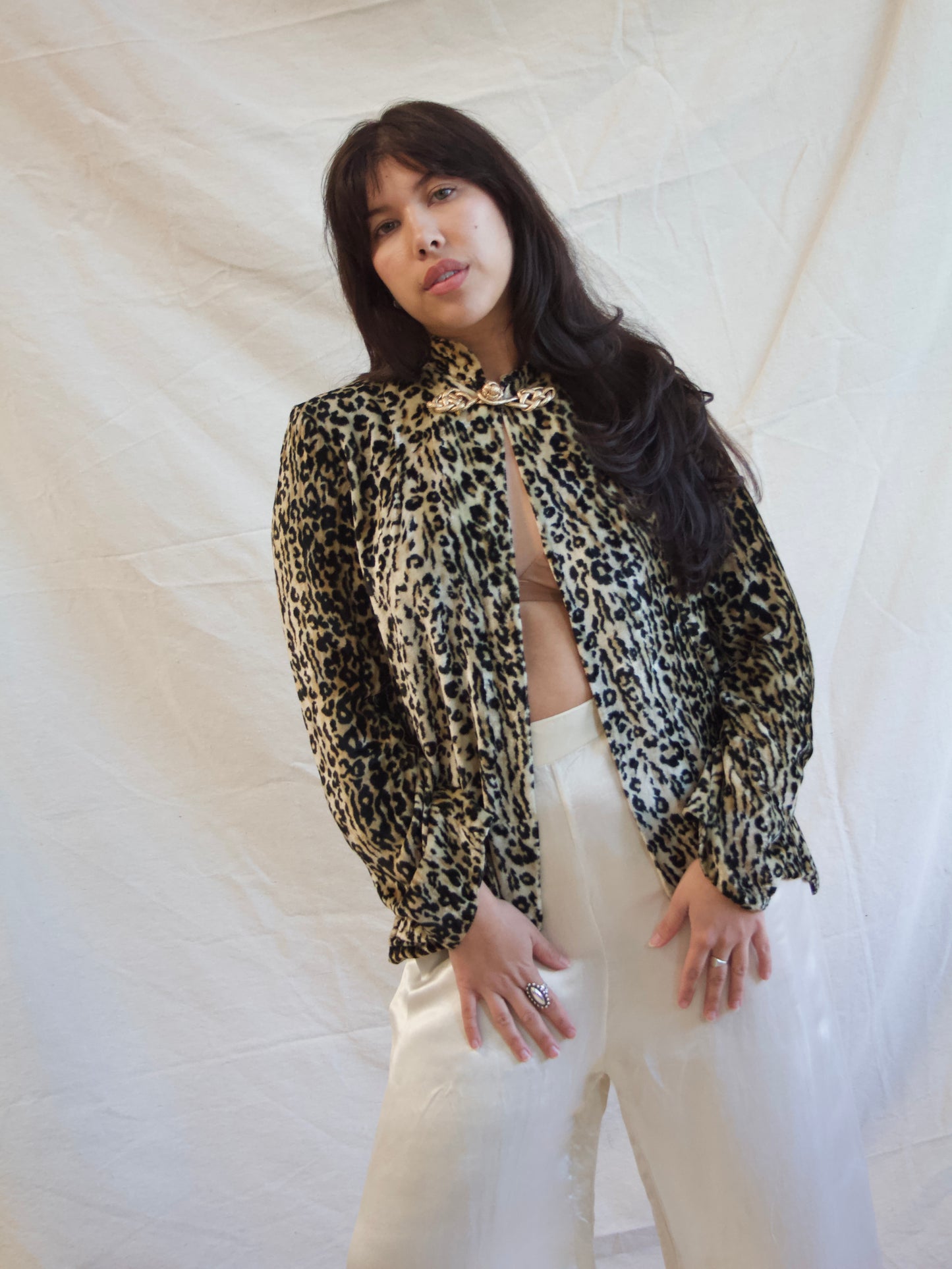 1940s Plush Leopard Print Velvet Mandarine Collar Blouse