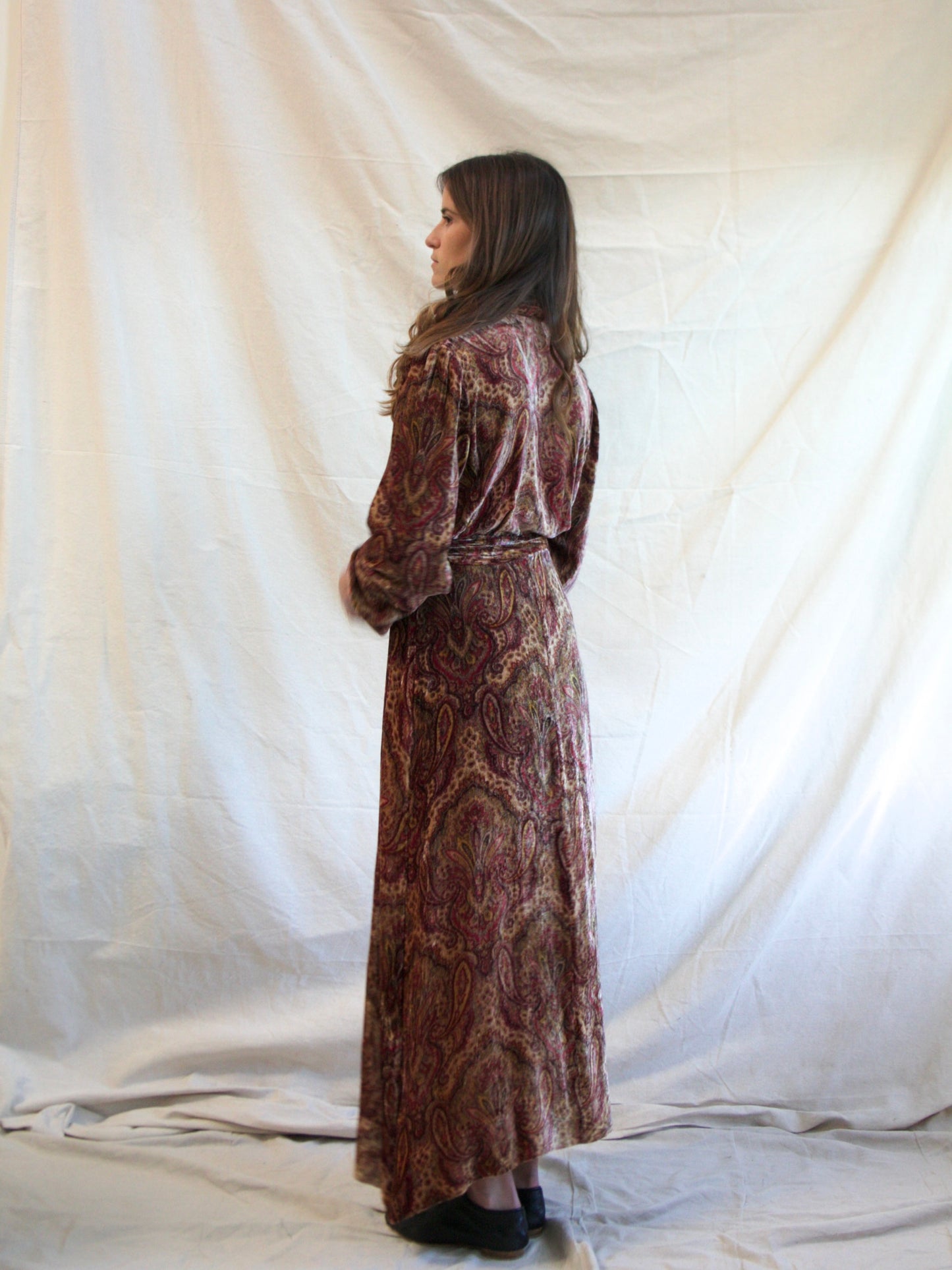 1930s Zip Front Paisley Silk Velvet Bell Sleeve Dressing Gown