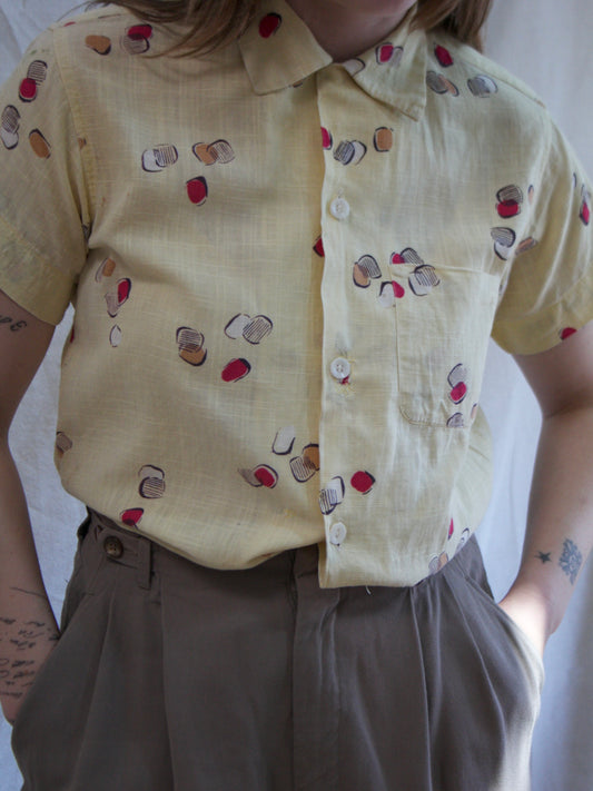 1950s Butter Yellow Atomic Print Loop Collar Shirt