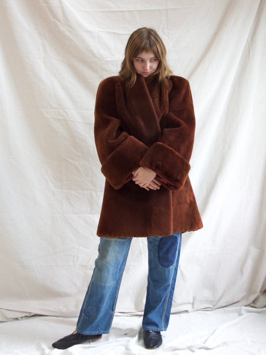 1940s Strong Shoulder Mouton Coat