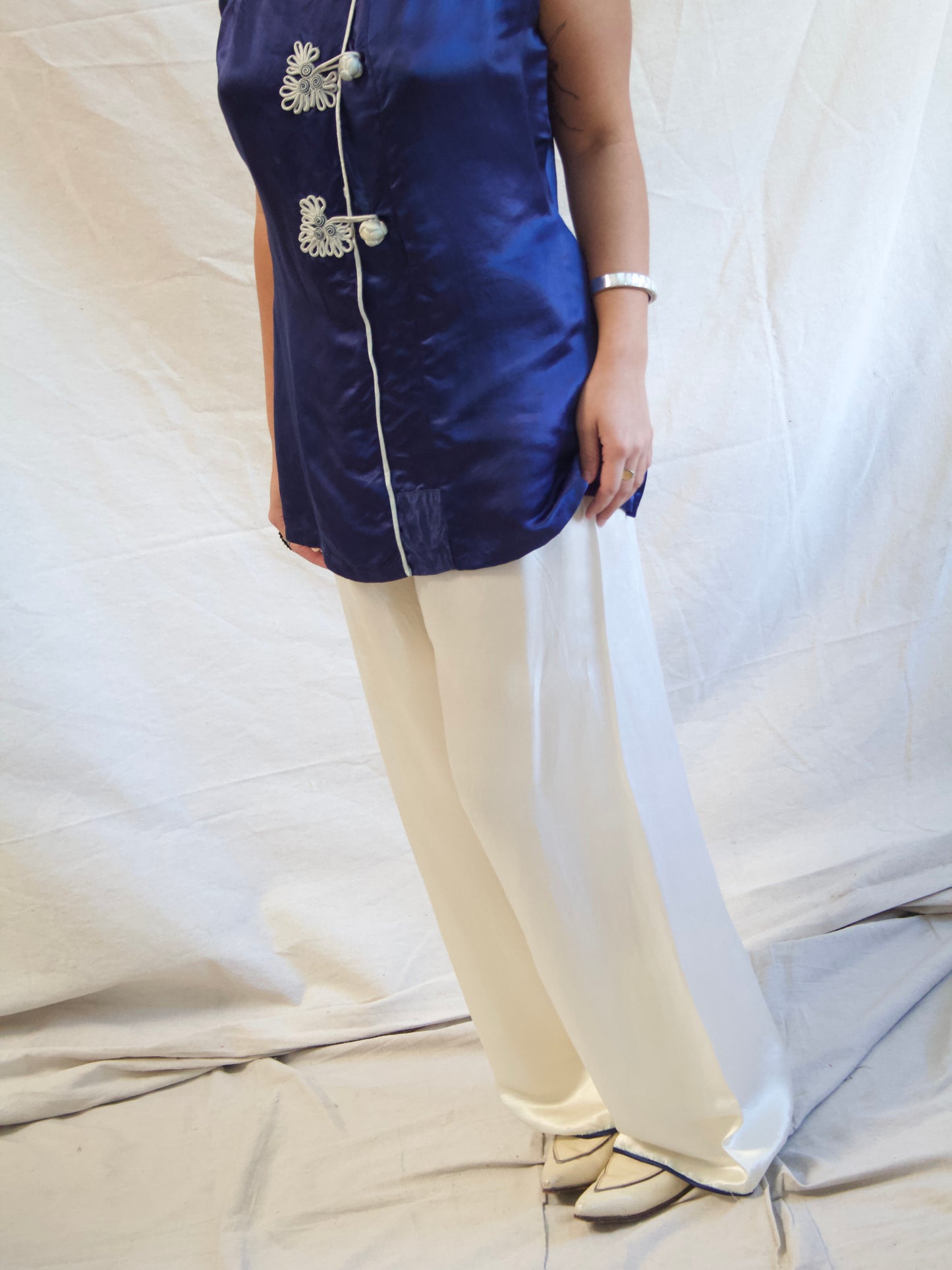 1940s Cobalt & Ivory Silk Two PC Loungewear Blouse Pant Set