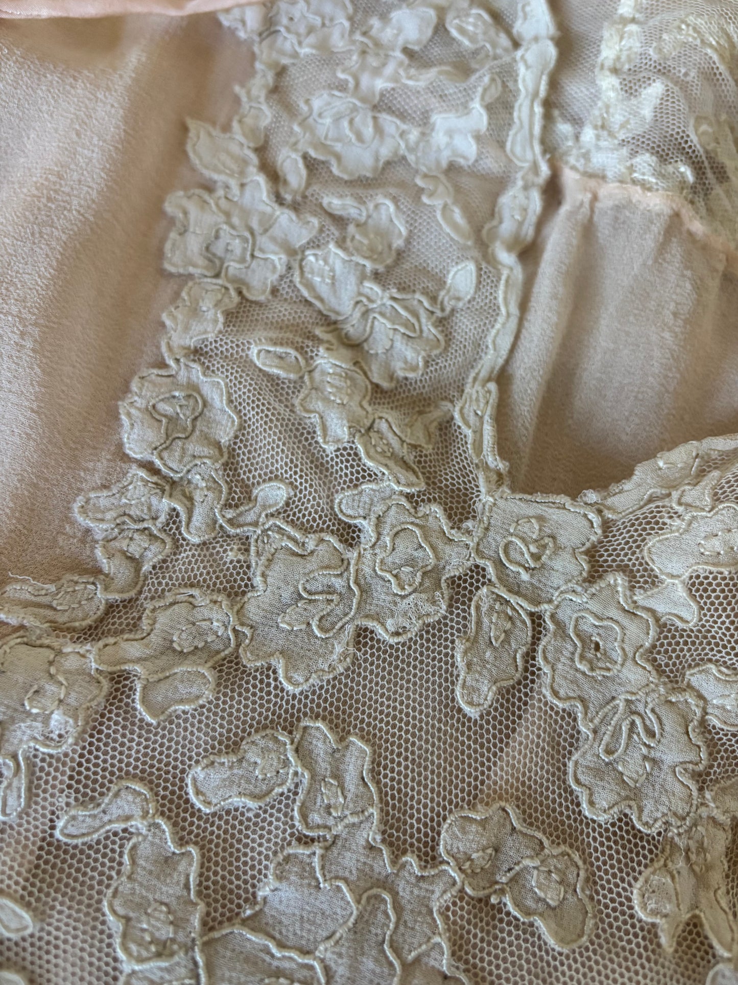 Special 1930s Hand Stitched Bishop Sleeve Chiffon Appliqué Bias Cut Gown
