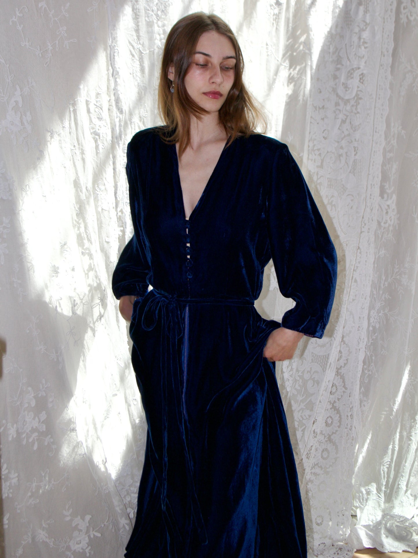 1940s Midnight Blue Velvet Zip Front Hostess Gown