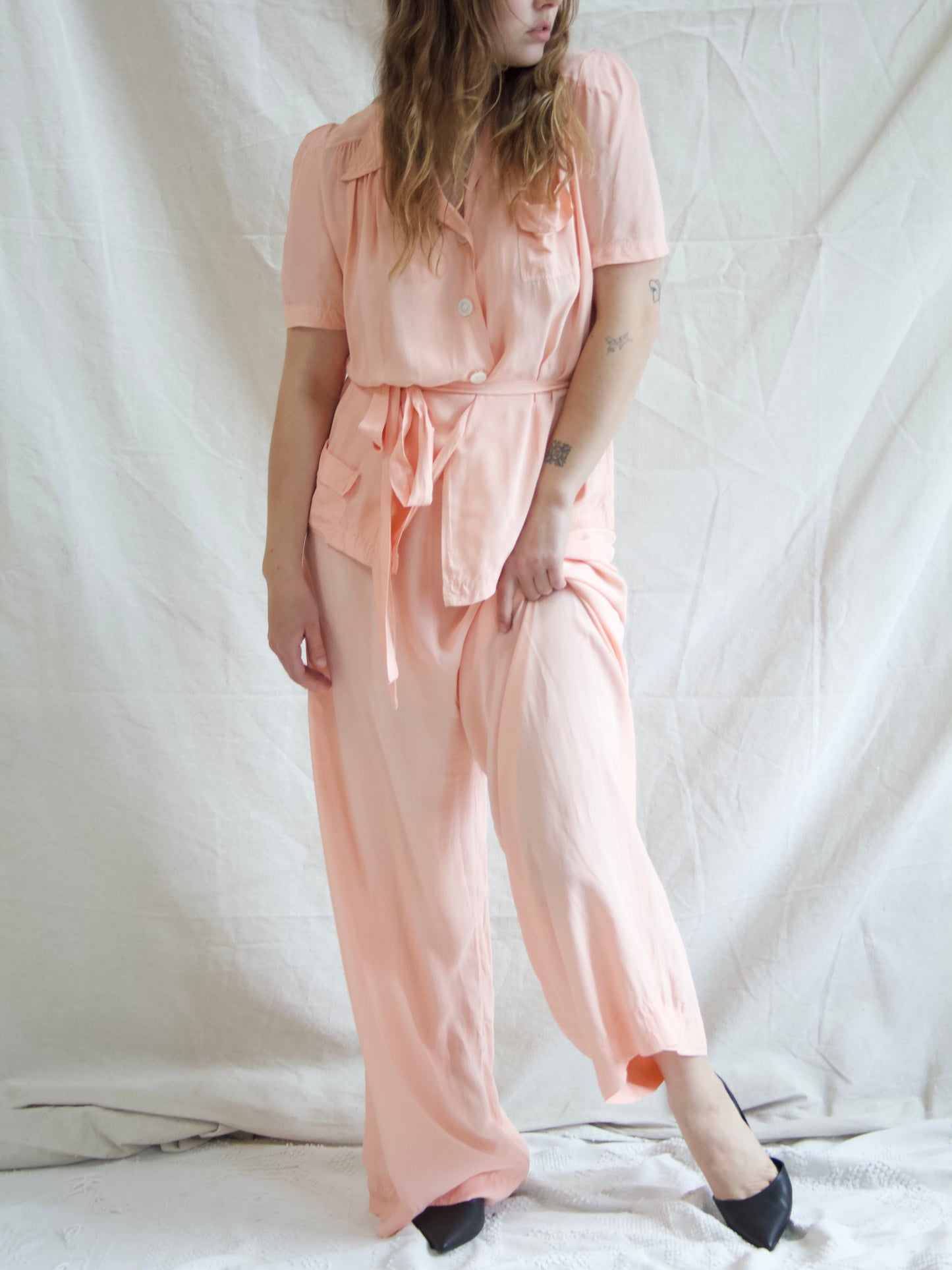 1940s Cold Rayon 2-PC Wide Leg Side Button Lounge Set W* Belt