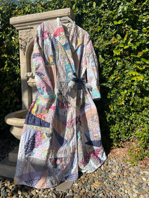 1930s Cotton Crazy Quilt Wrap Style Robe/ Dressing Gown