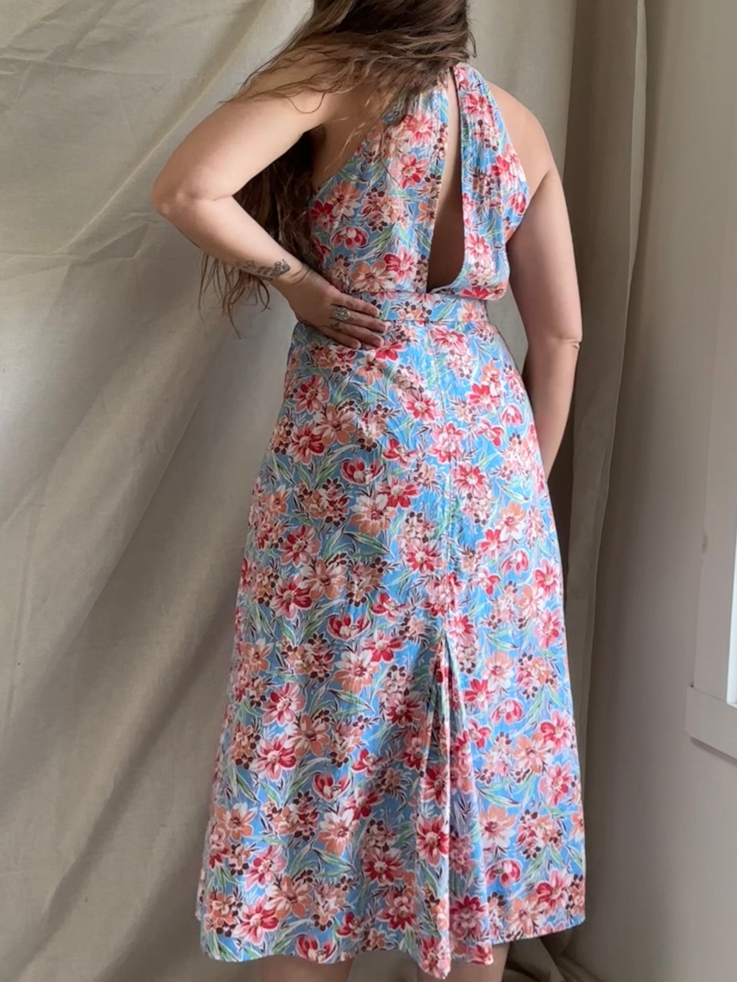 1930s Belted Halter Style Floral Print Summer Dress