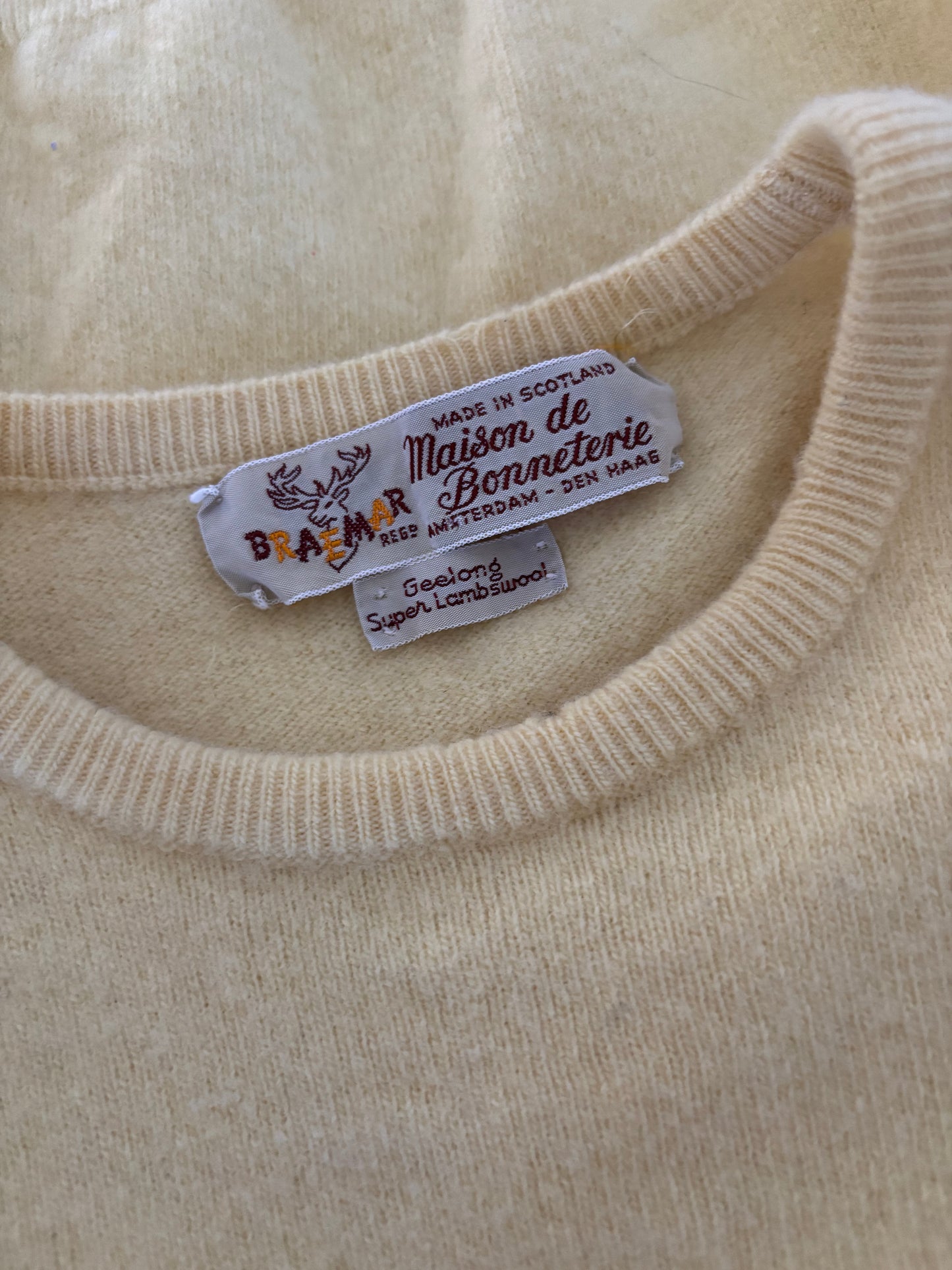 1950s Butter Yellow Lambswool Pullover Knit Sweater