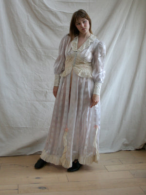 1940s Striped Sheer Bow/Lace Trim Peplum Peignoir
