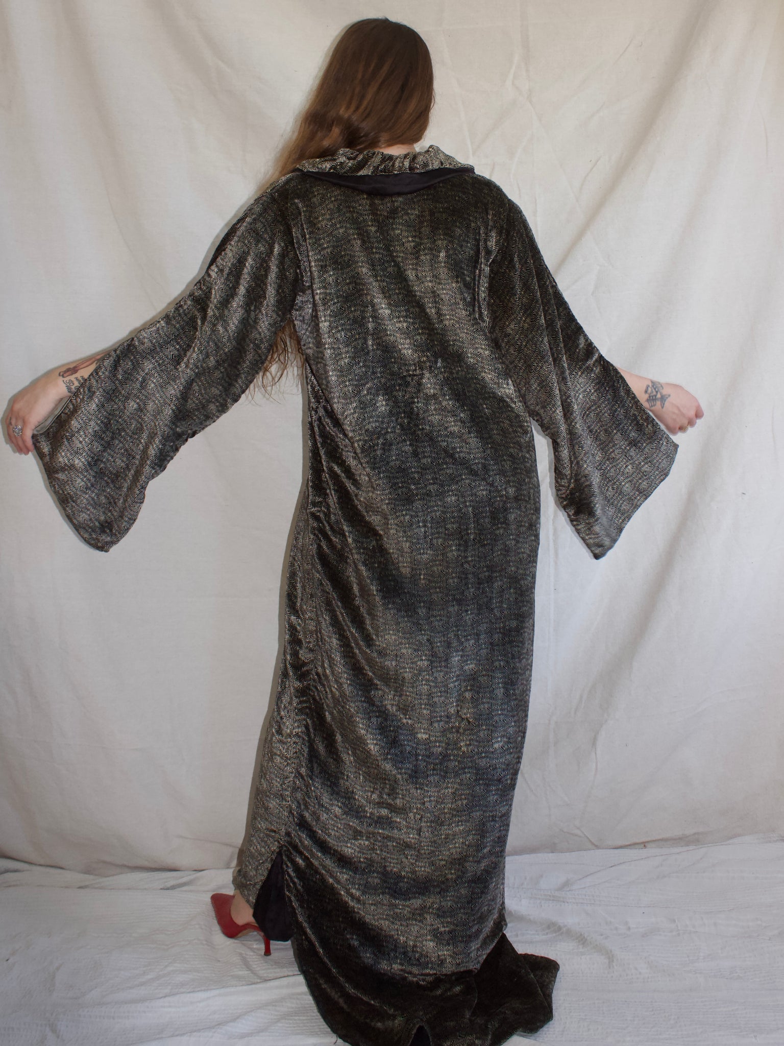 Rare Antique Late 1910s Geometric Printed Silk Velvet Trained Column Gown