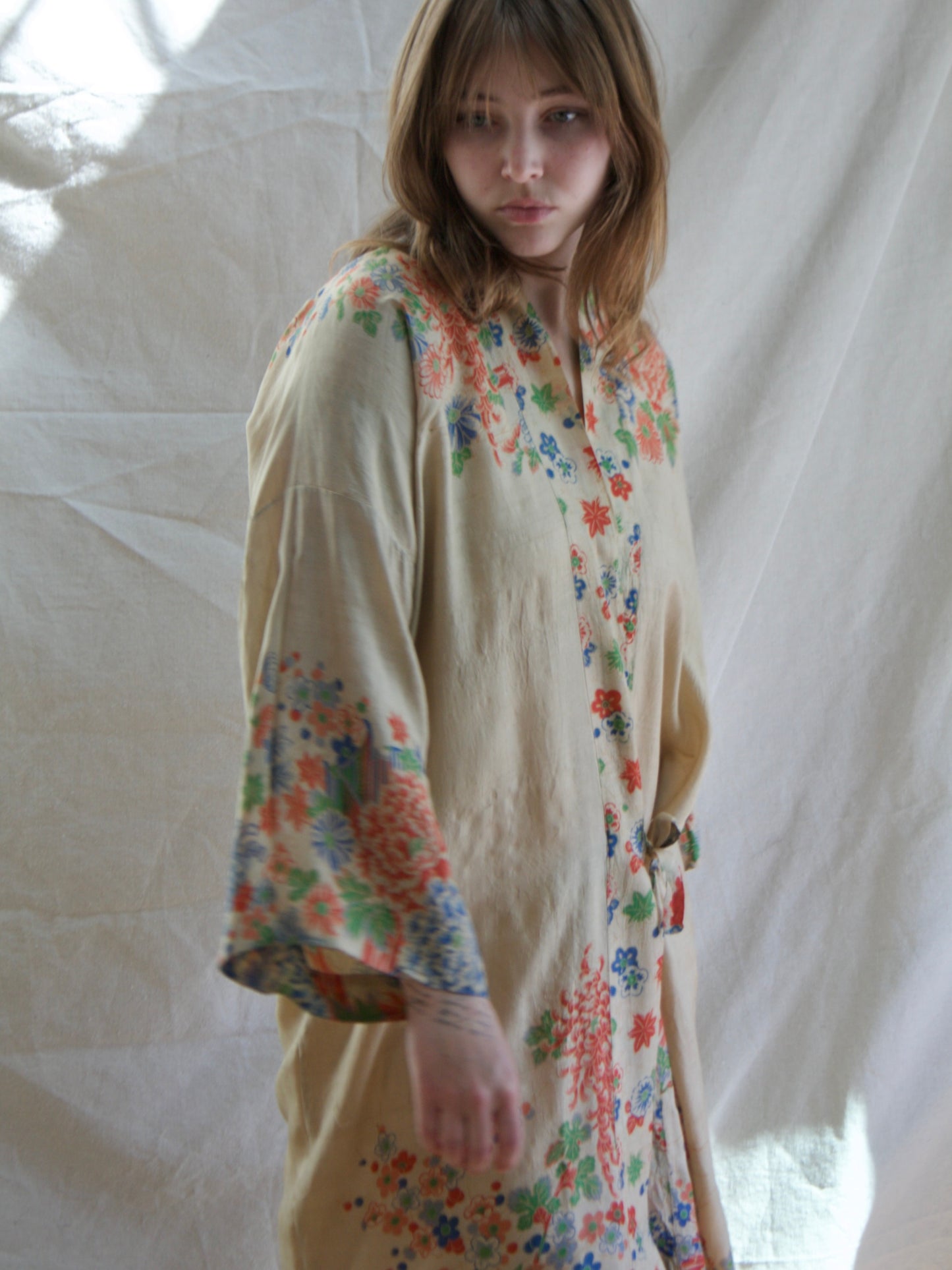 Antique Japanese Pongee Silk Tie Waist Robe