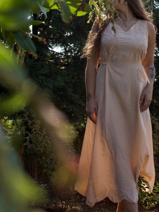 1920s/1930s Scalloped Pink Silk Crepe Chiffon Appliqué Slip Dress