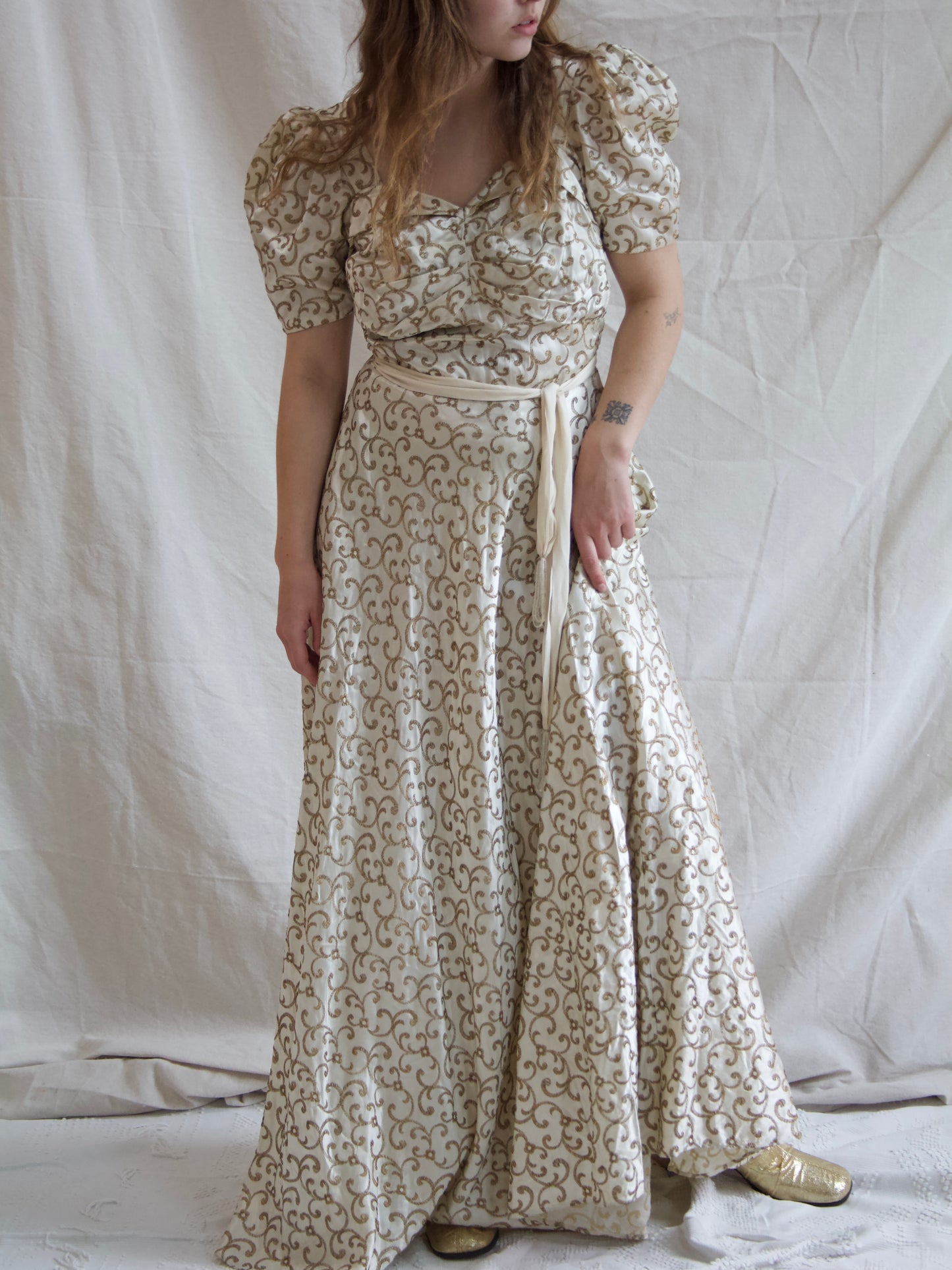 1930s Candlelight Silk Satin Lamé Embroidered Puff Sleeve Sweetheart Gown