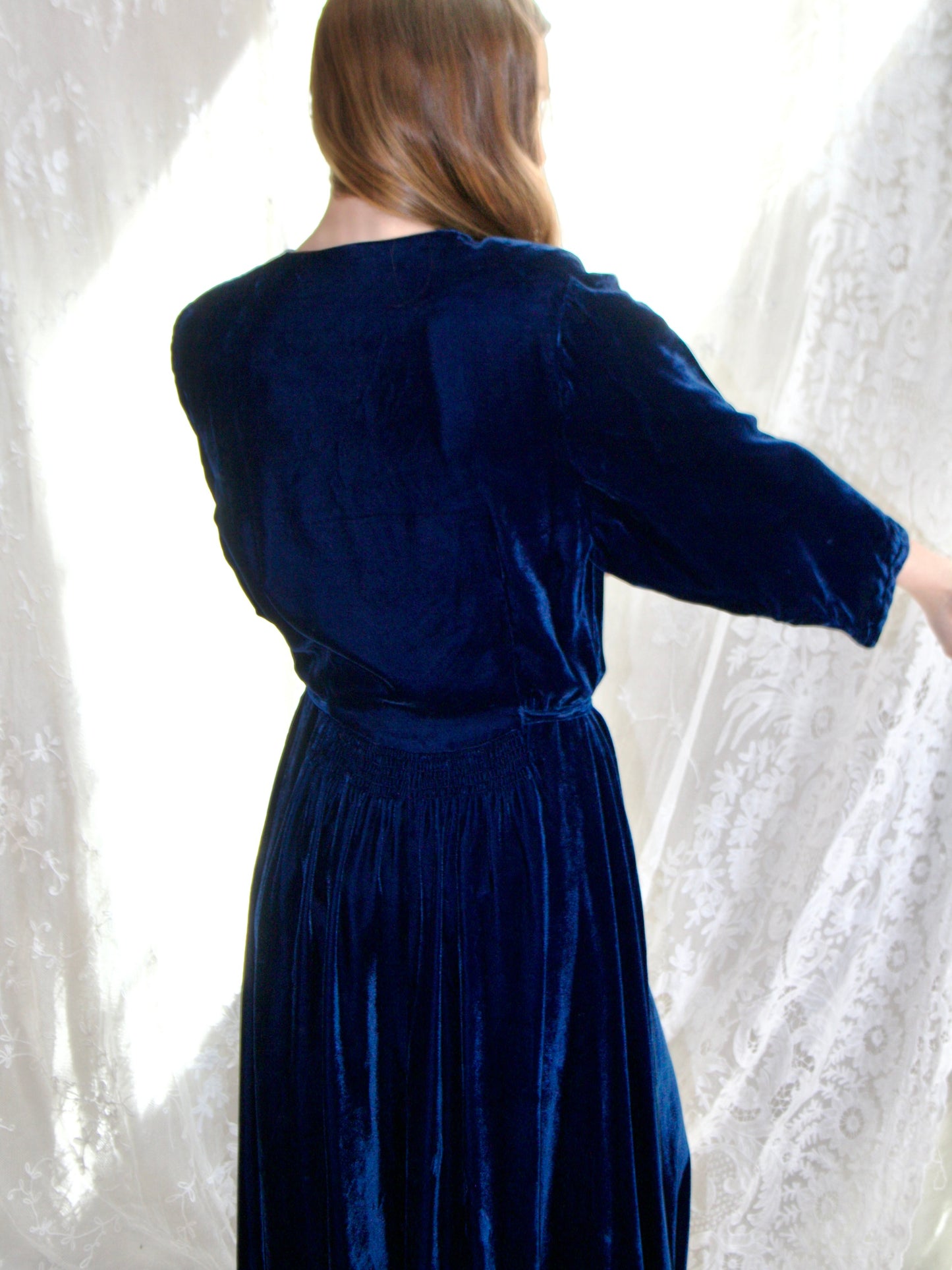1940s Midnight Blue Velvet Zip Front Hostess Gown