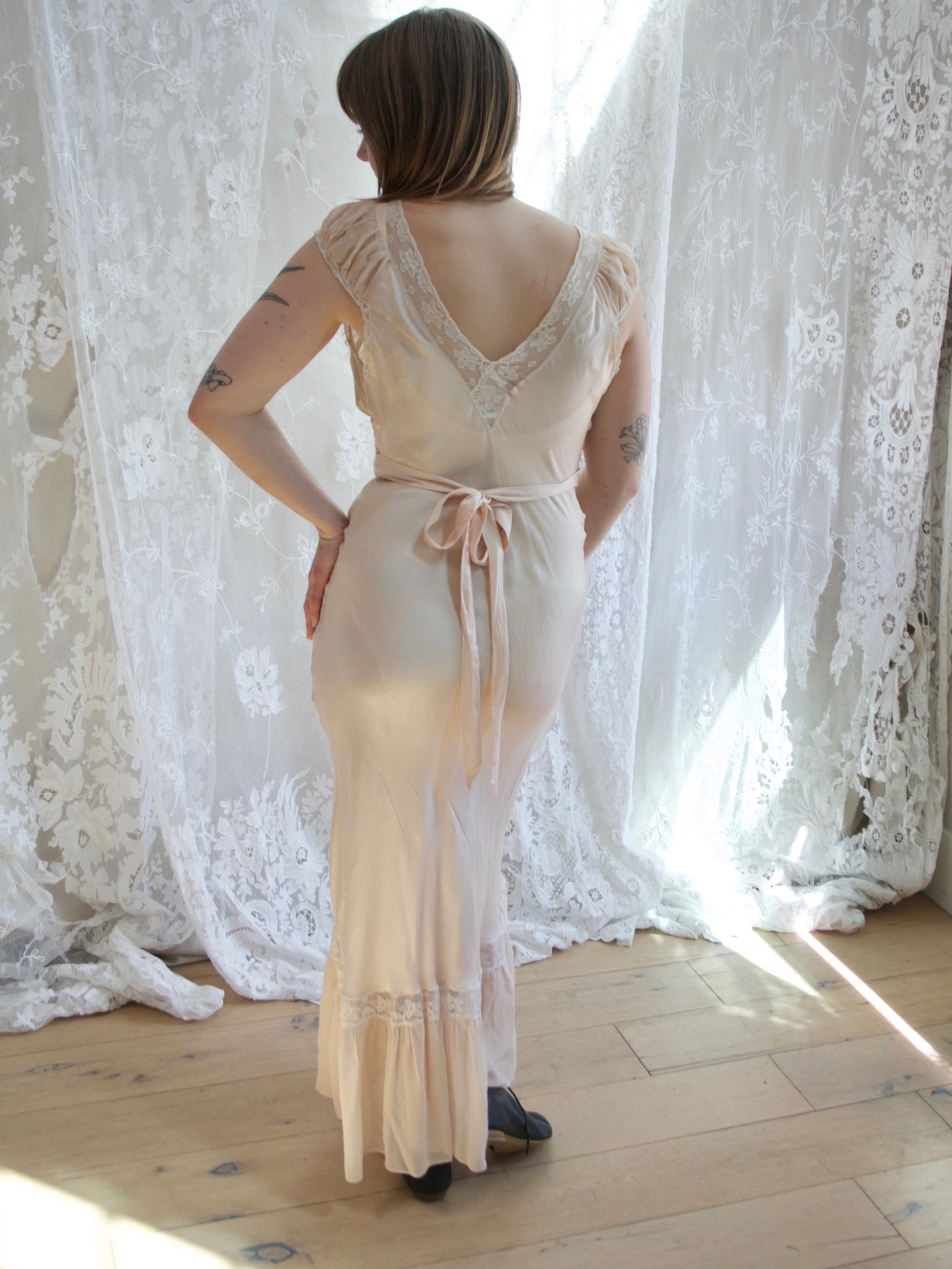 1930s Pale Silk Ruched Chiffon Lace Trim Ruffle Hem Bias Lingerie Gown