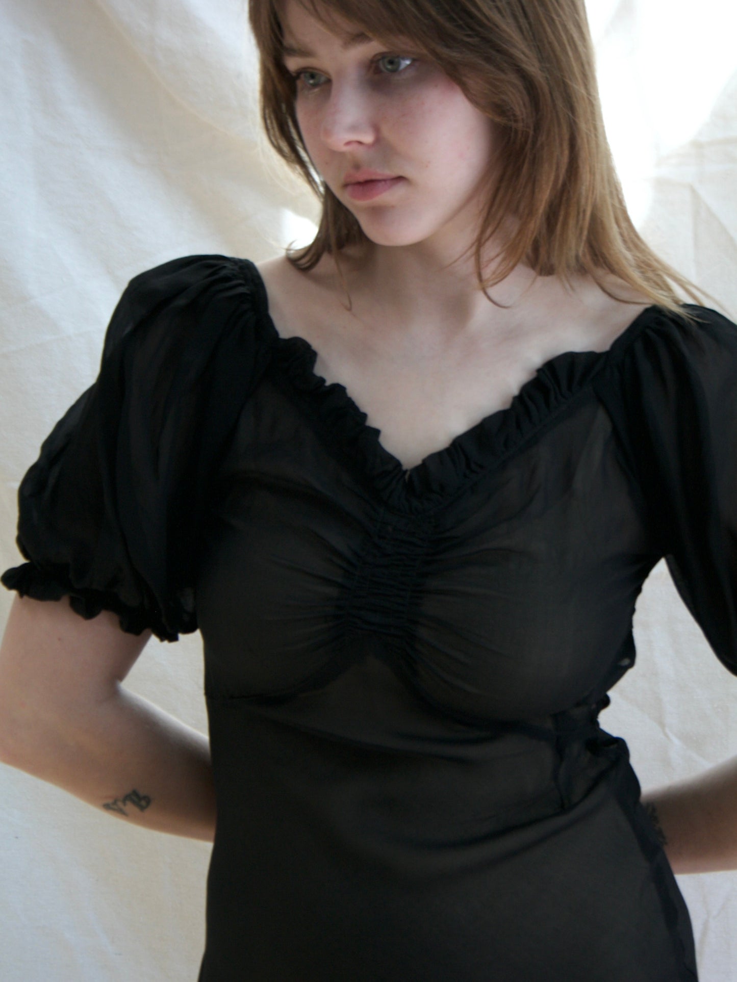 1930s Vampy Chiffon Bias Cut Puff Sleeve Dress
