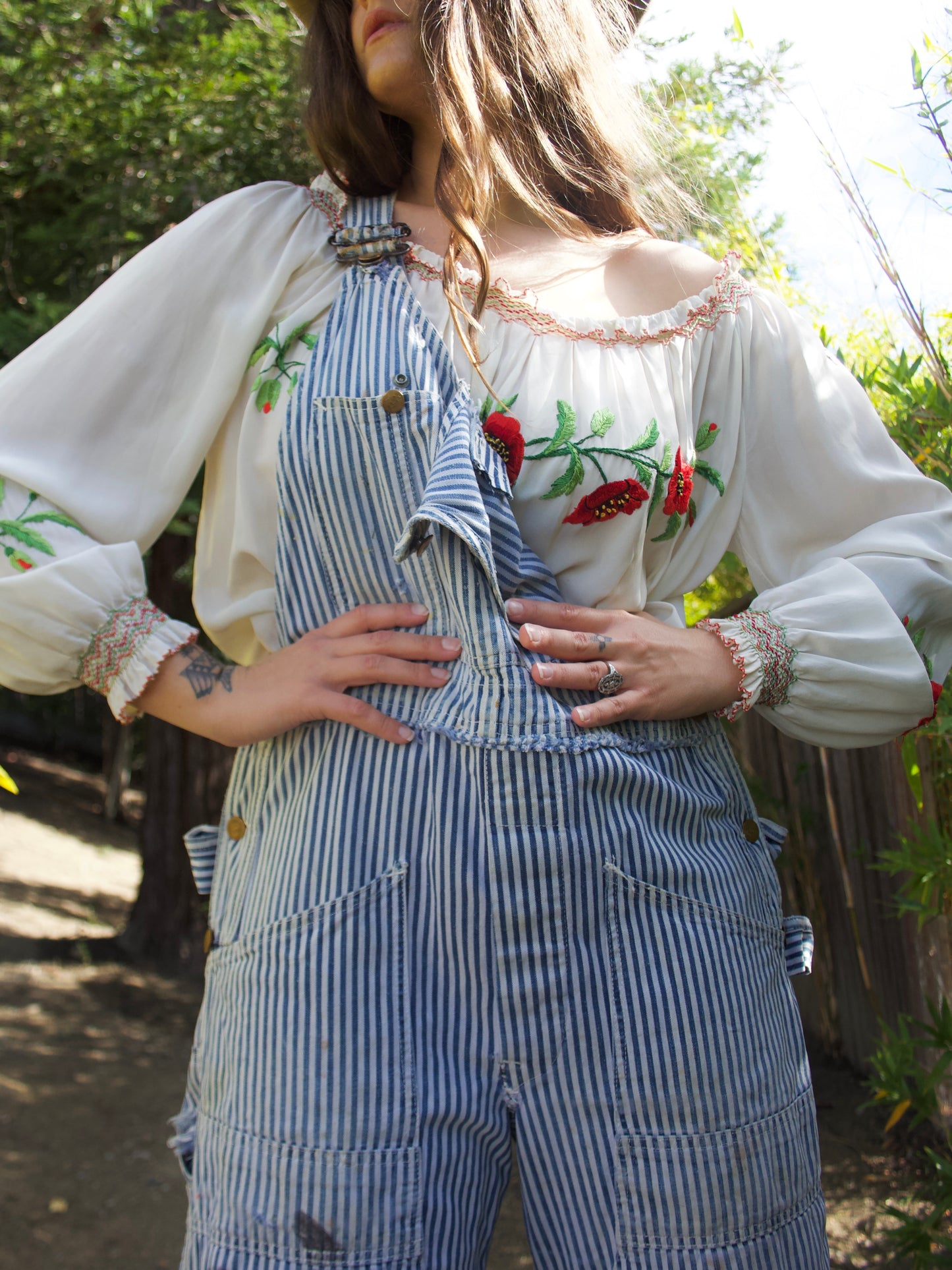 1930s/1940s Embroidered Poet Sleeve Peasant Blouse