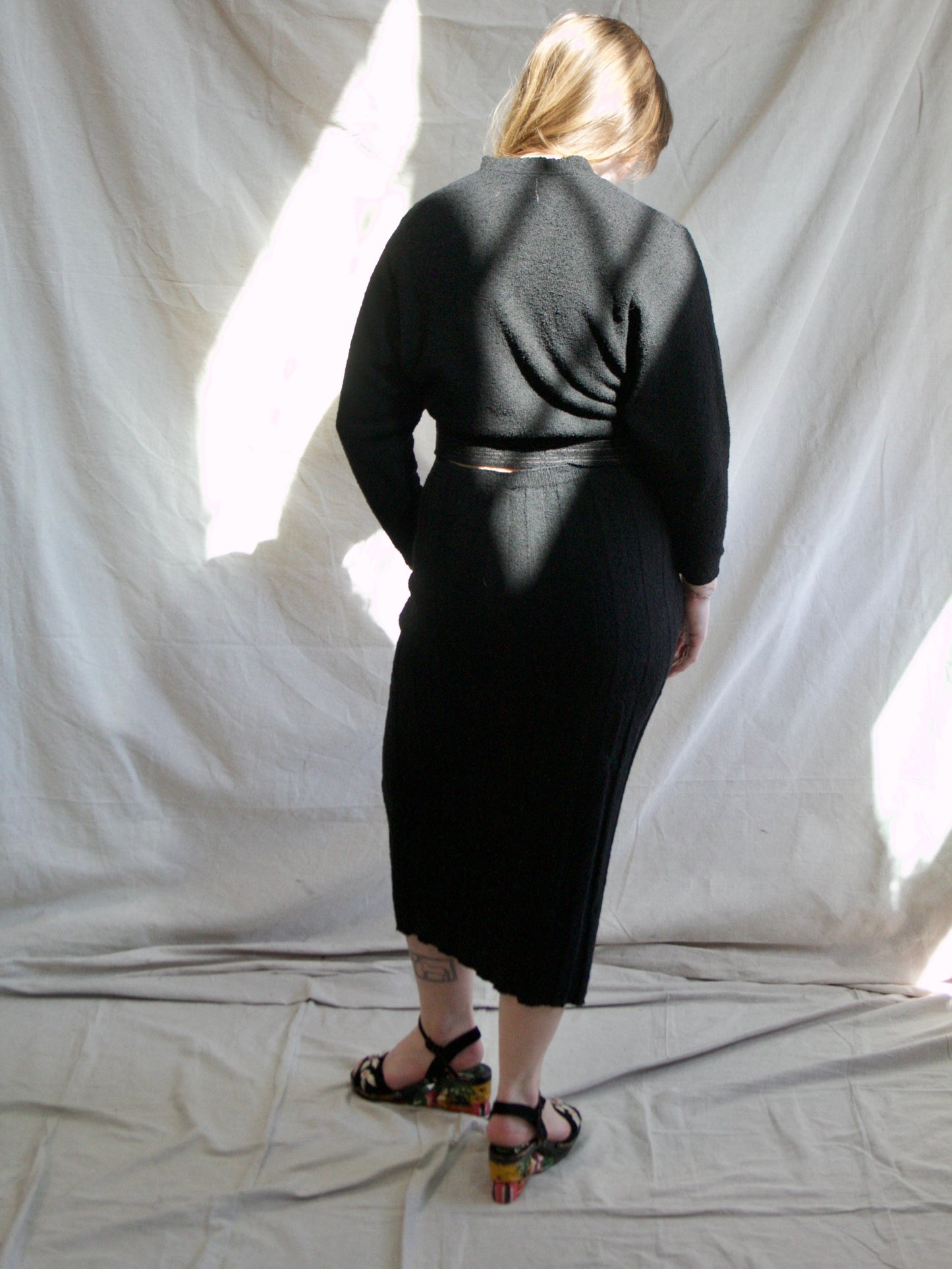 1950s Vampy Boucle Fruit Button Knit 2 PC Skirt Set