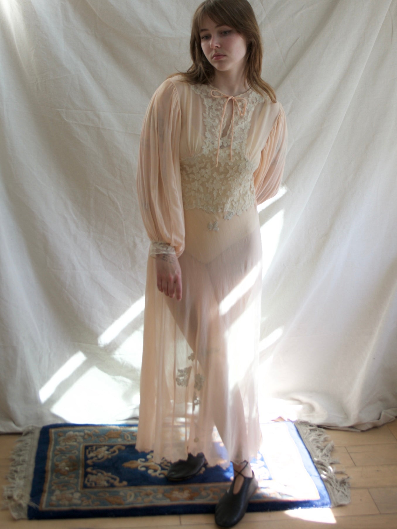 Special 1930s Hand Stitched Bishop Sleeve Chiffon Appliqué Bias Cut Gown