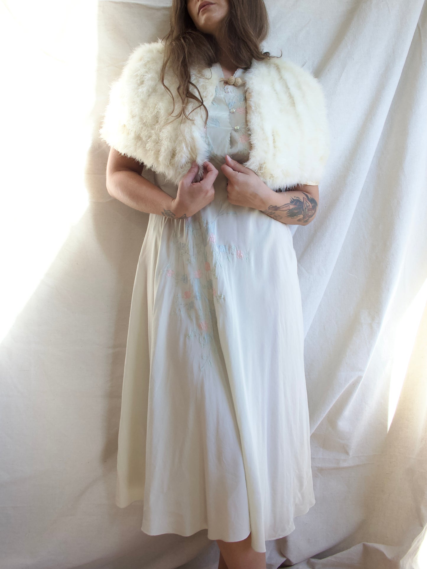 1930s Ivory Marabou Feather Shawl