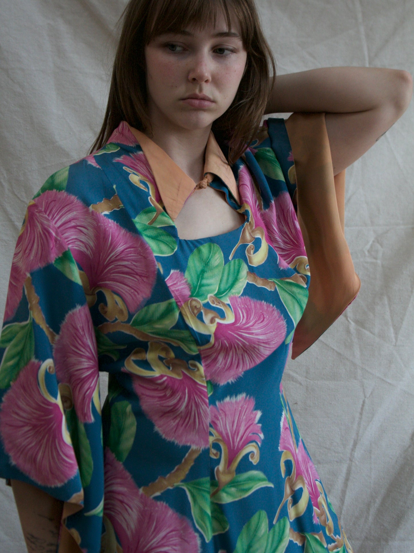 1940s Hawaiian Waikiki Sports Cold Rayon Kimono Sleeve Pake Muu Dress