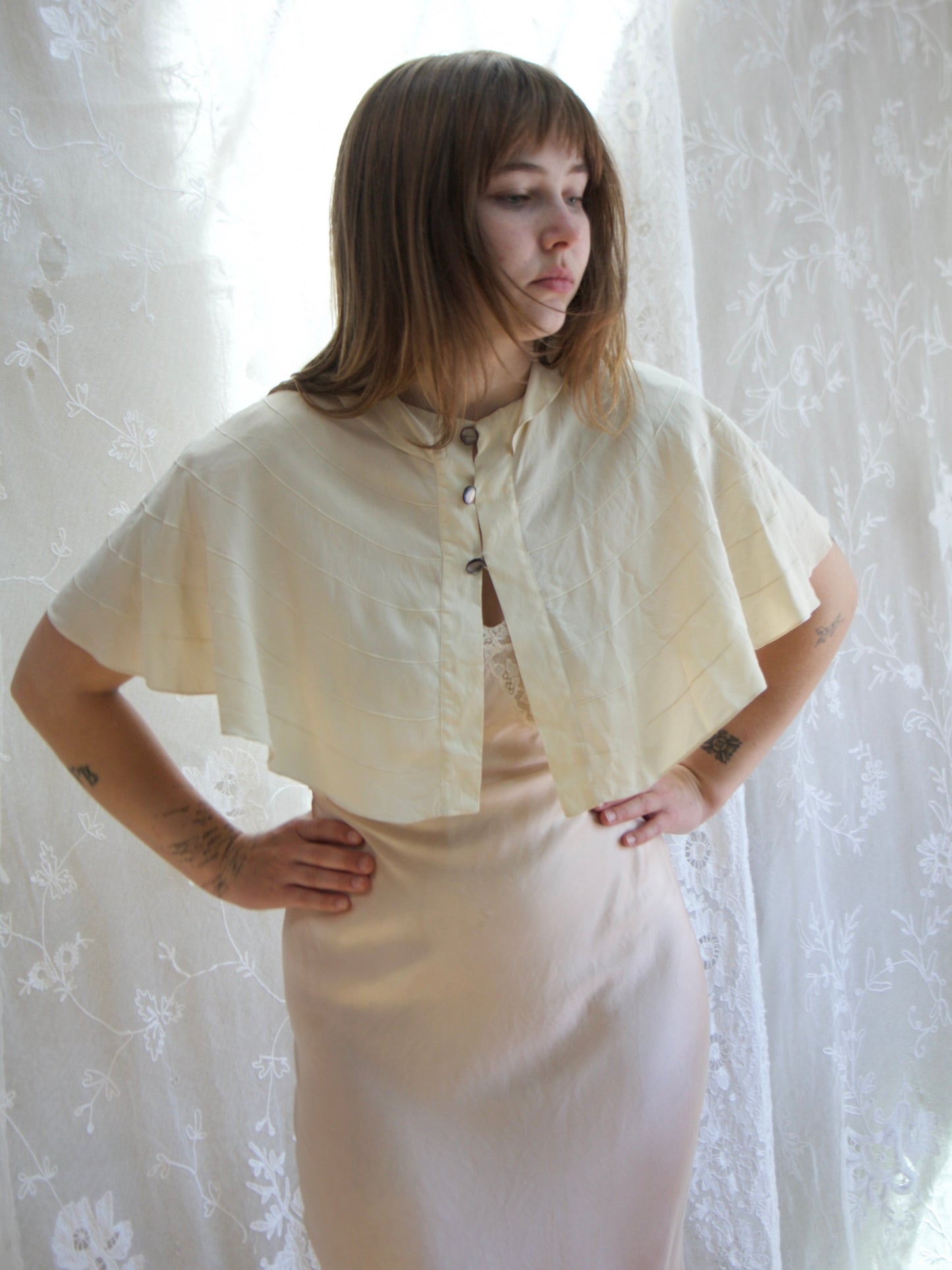 1930s Ivory Silk Crepe Pintuck Capelet
