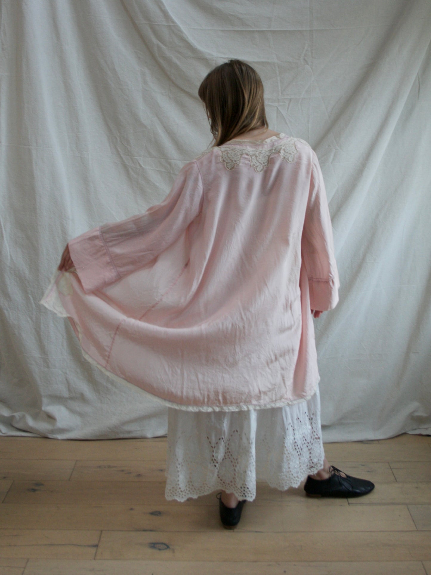 19930s Silk Crepe De Chine Inset Lace Rosette Lingerie Robe