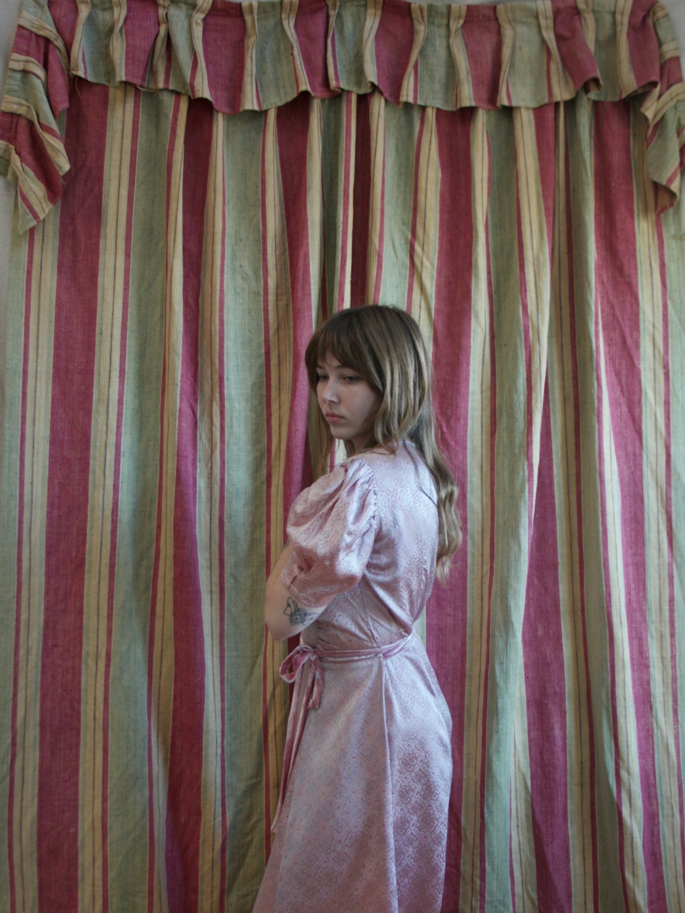 1940s Puff Sleeve Printed Rayon Satin Belted Dress