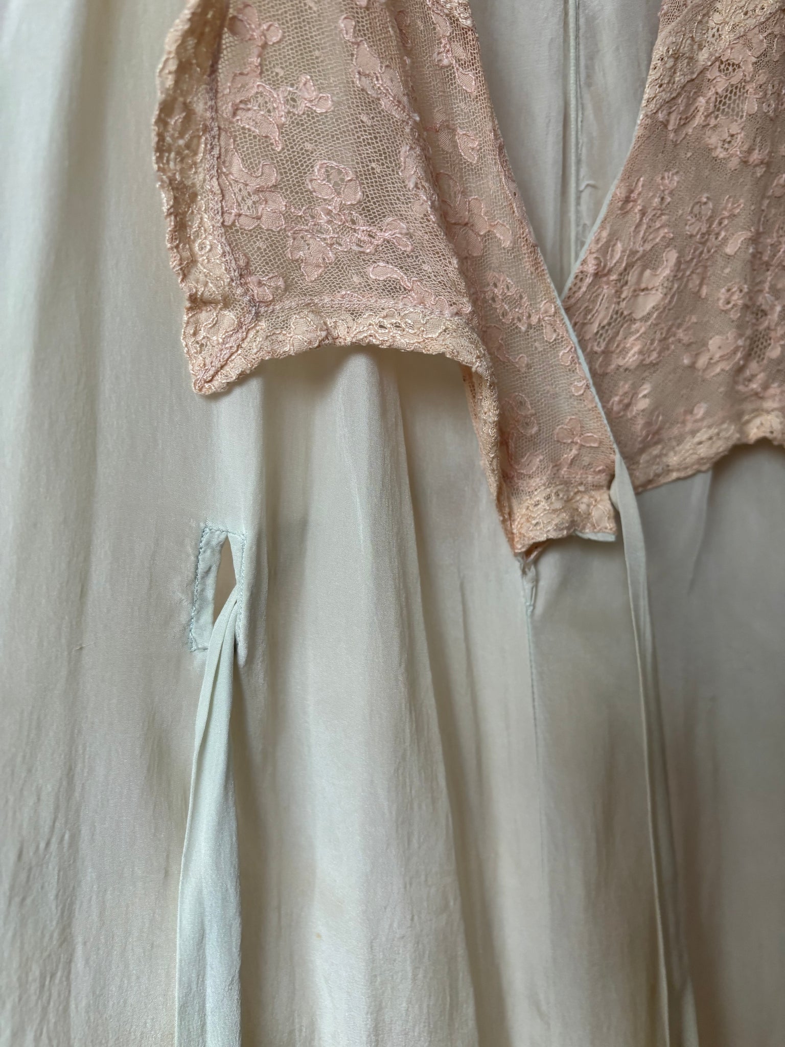 1920s/1930s 2 Piece Pale Sage Silk Palazzo Pant & Lace Ribbonwork Bolero Lounge/Beach Pajamas Set