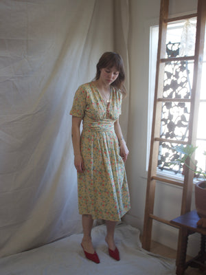 1930s Springtime Floral Crepe Tie Waist Day Dress