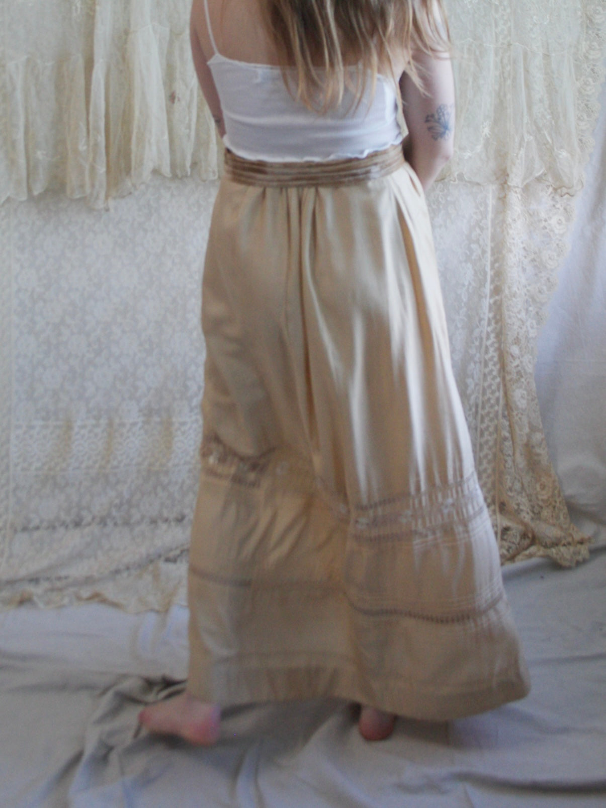 Antique Nouveau Drawnwork Pongee Silk Skirt & Velvet Belt 2 PC Set