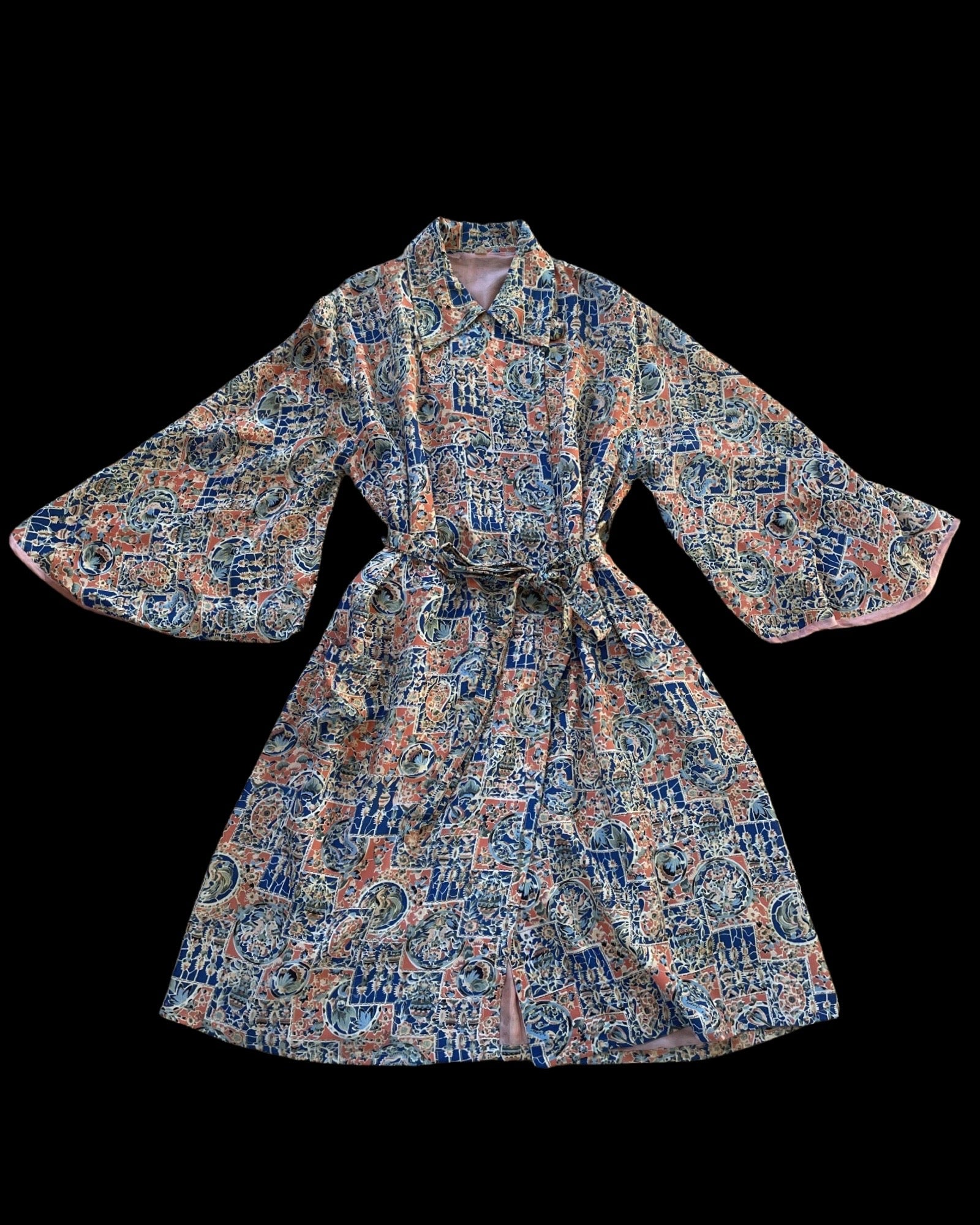 1920s Silk Crepe Japanese Trumpet Sleeve Tunic Style Robe