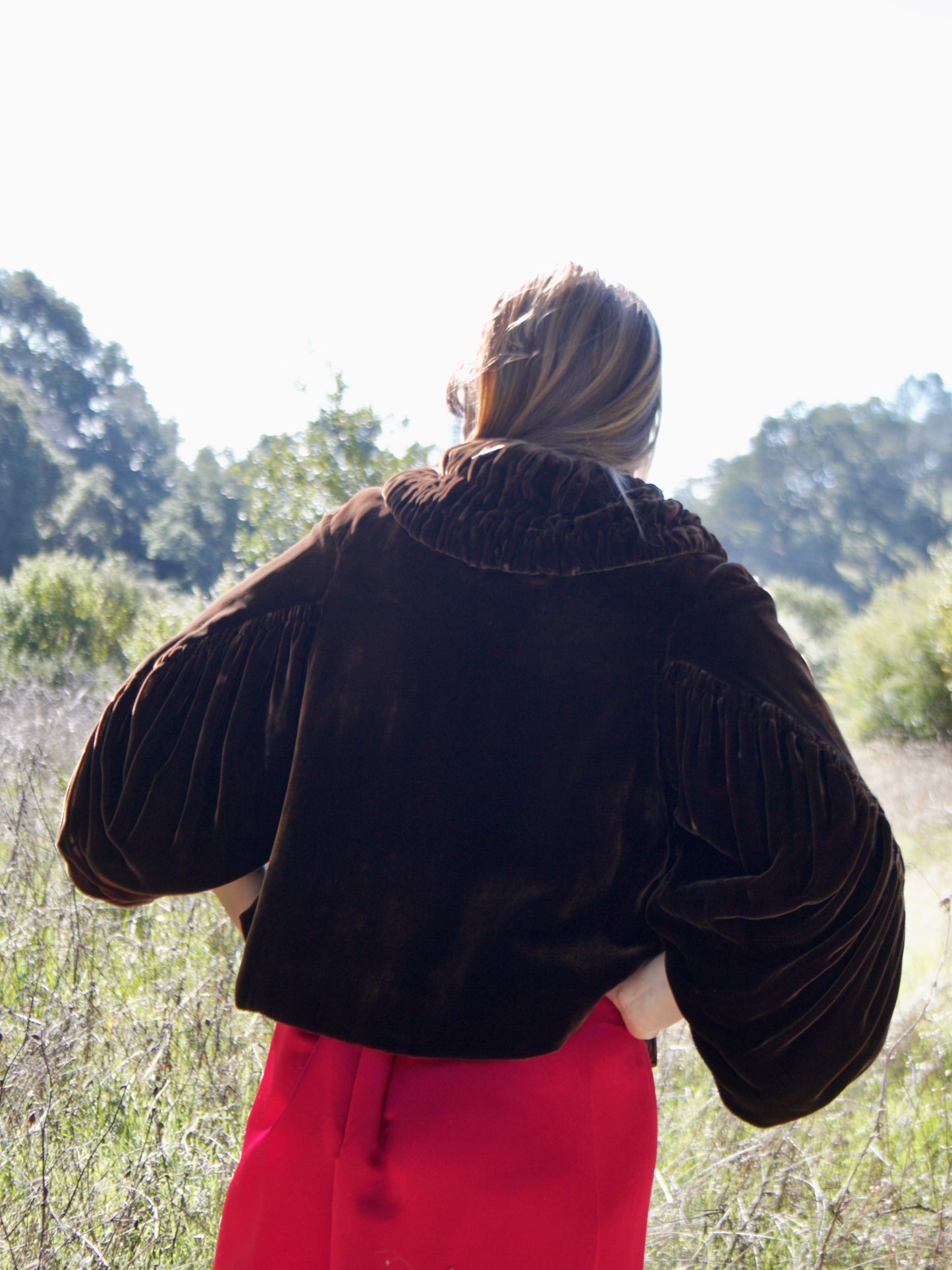 1930s Chocolate Brown Silk Velvet Cropped Ruched Sleeve Jacket