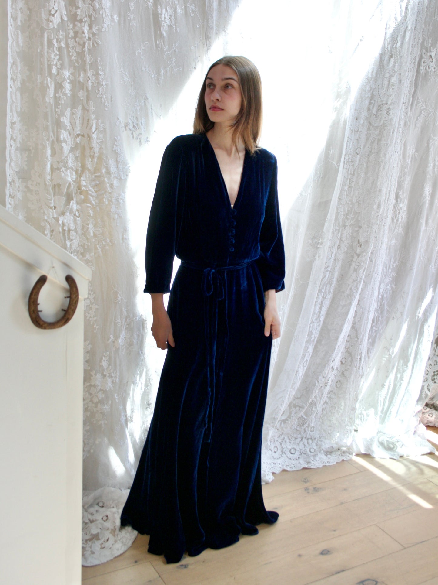 1940s Midnight Blue Velvet Zip Front Hostess Gown