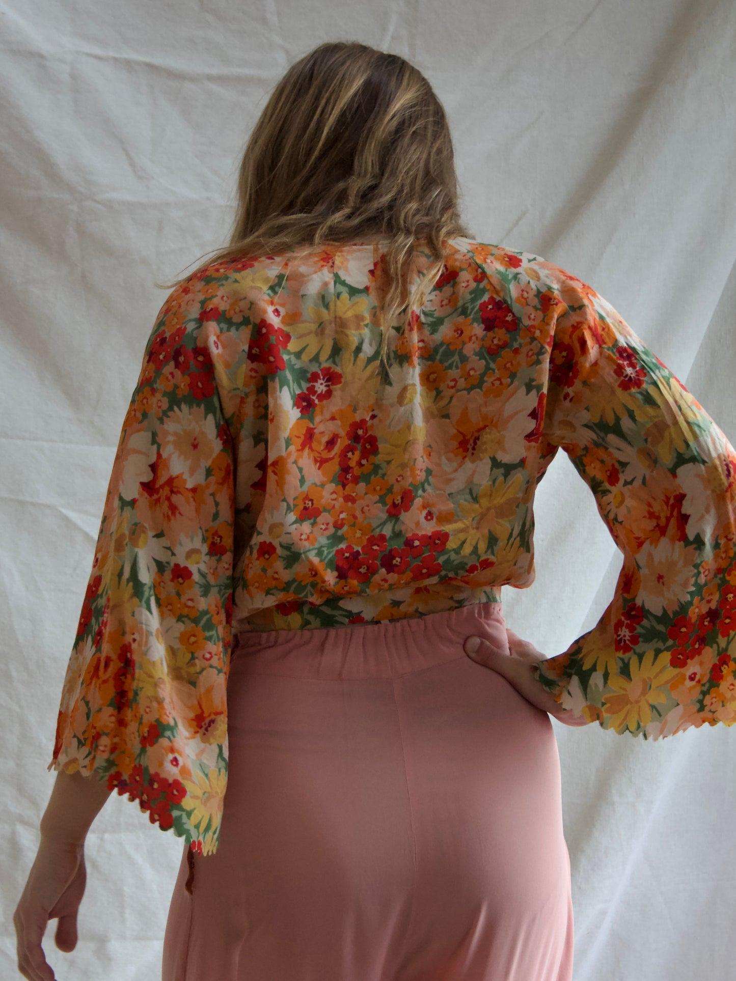 1930s Floral Print Silk Bell Sleeve Cropped Blouse