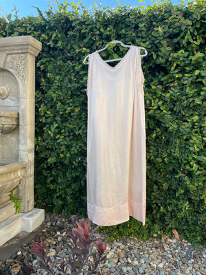 1920s Pale Pink Sumptuous Silk V-Neck Slip Dress