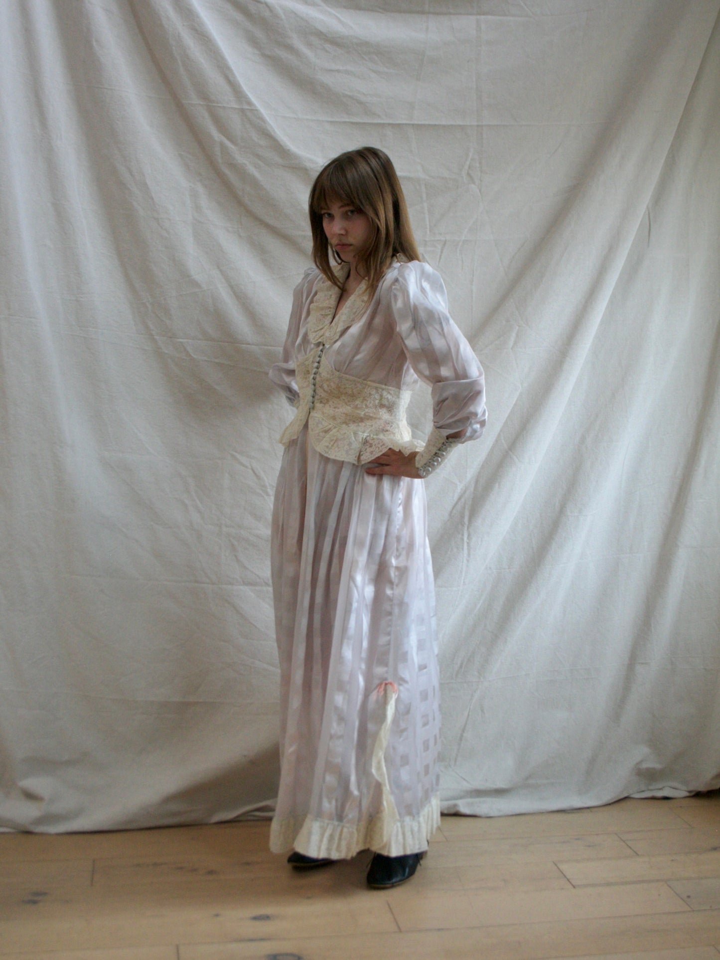 1940s Striped Sheer Bow/Lace Trim Peplum Peignoir