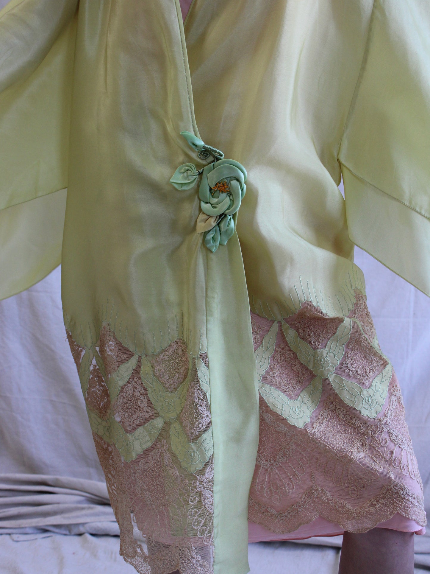 Antique 1920s Vibrant Chartreuse Silk Ribbon-work Kimono Sleeve Boudoir Robe