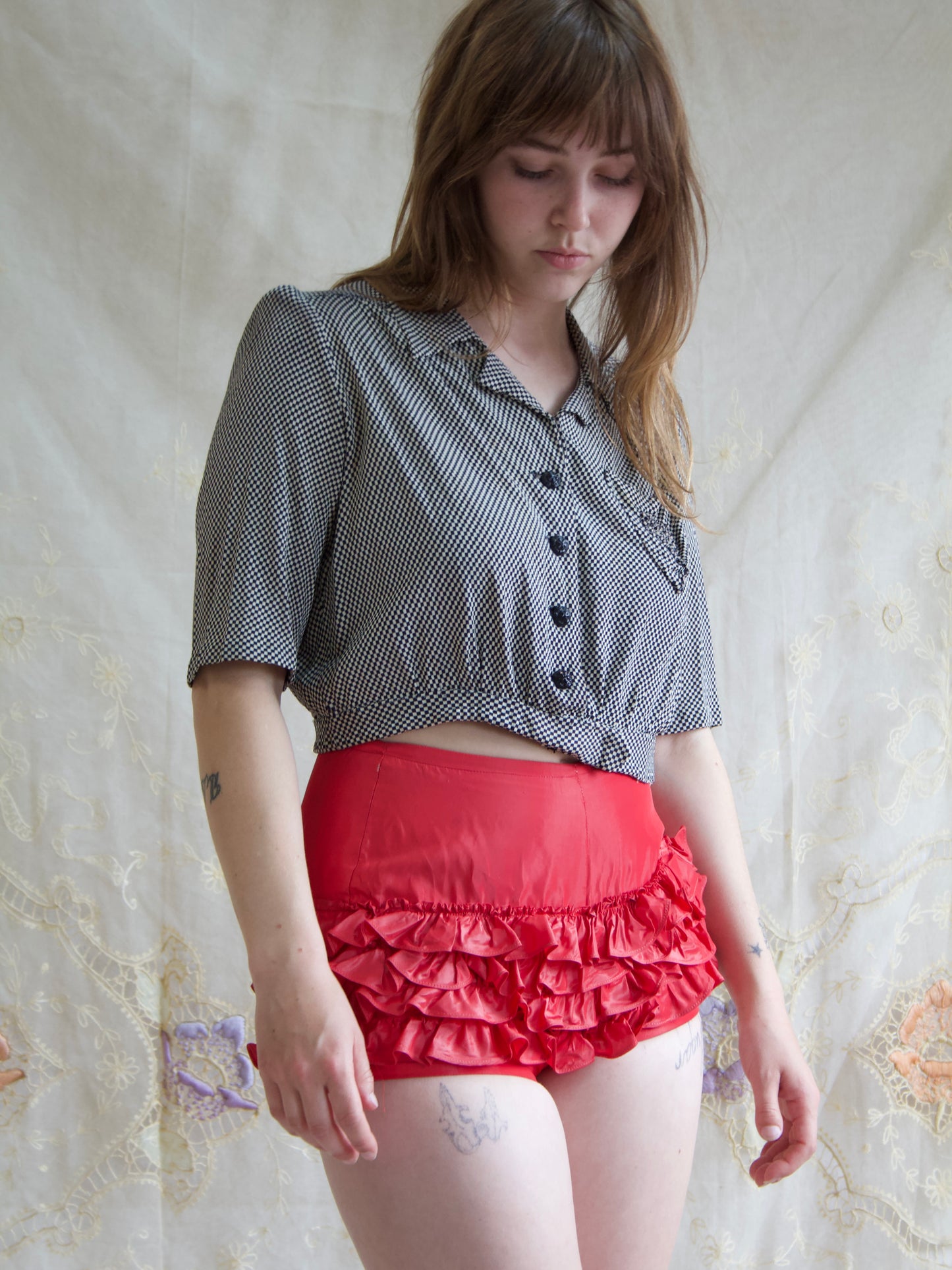 1940s Sharkskin Ruffle trim Side Zip Hot Pants
