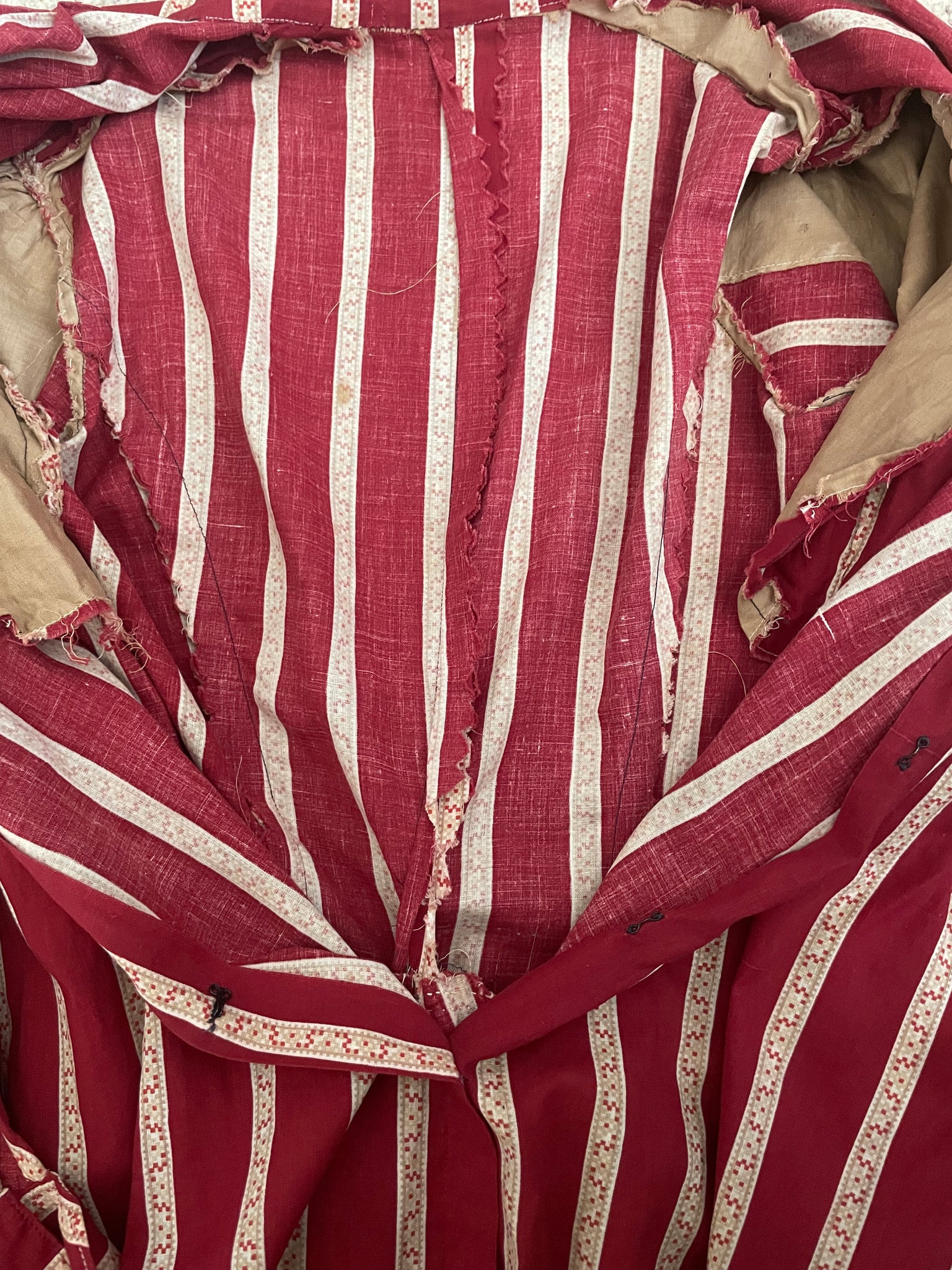 Primitive Victorian Turkey Red Calico Wrapper Gown