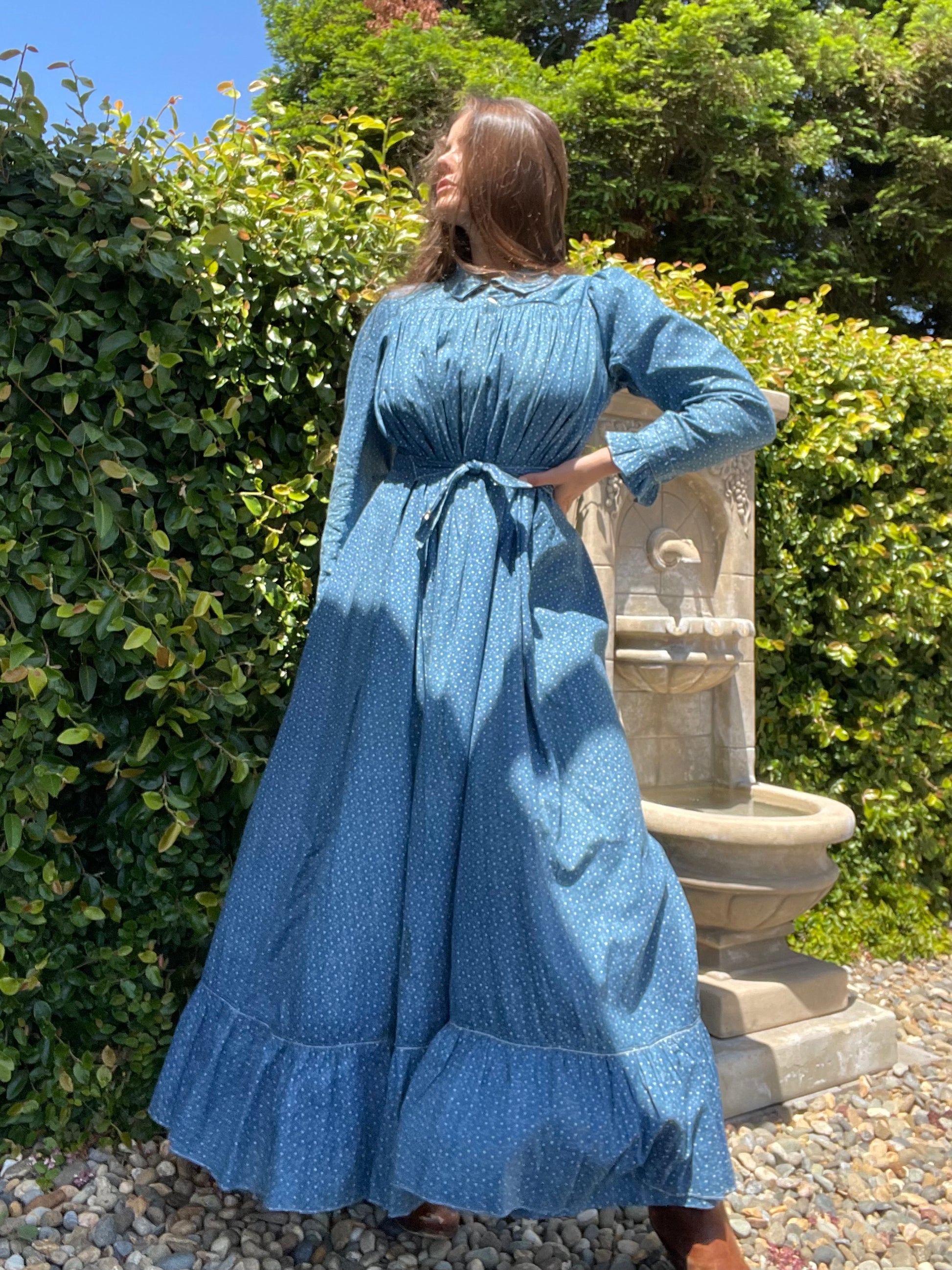 calico dress Rare 1890s-1900s Indigo Calico Wrapper Prairie Dress – Of the Palms