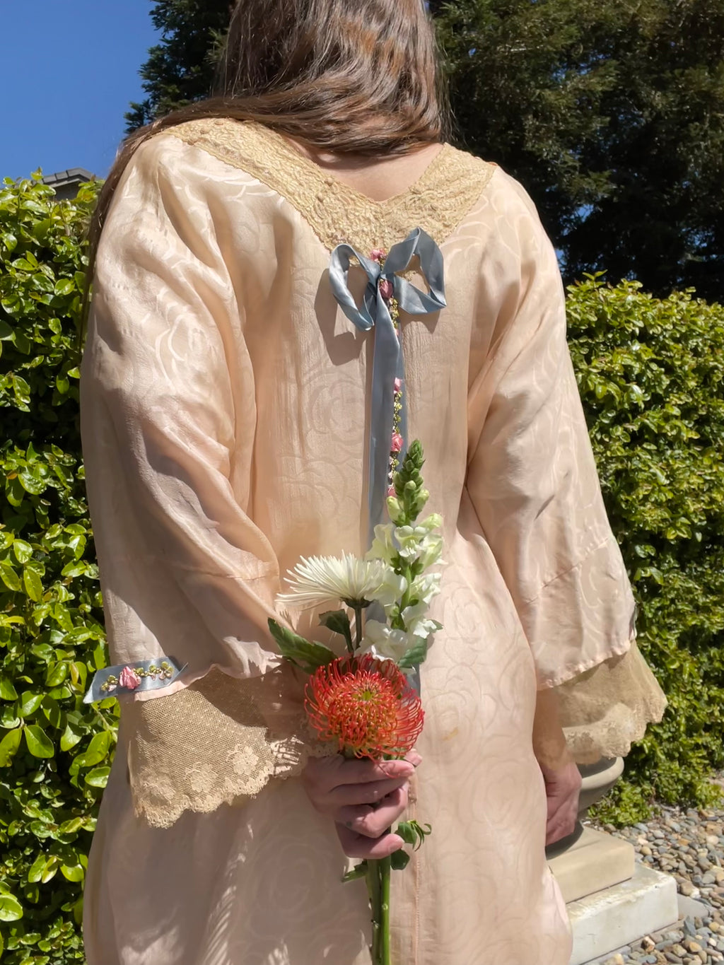 1920s Lace & Deco Floral Printed Silk Ribbon-work Robe