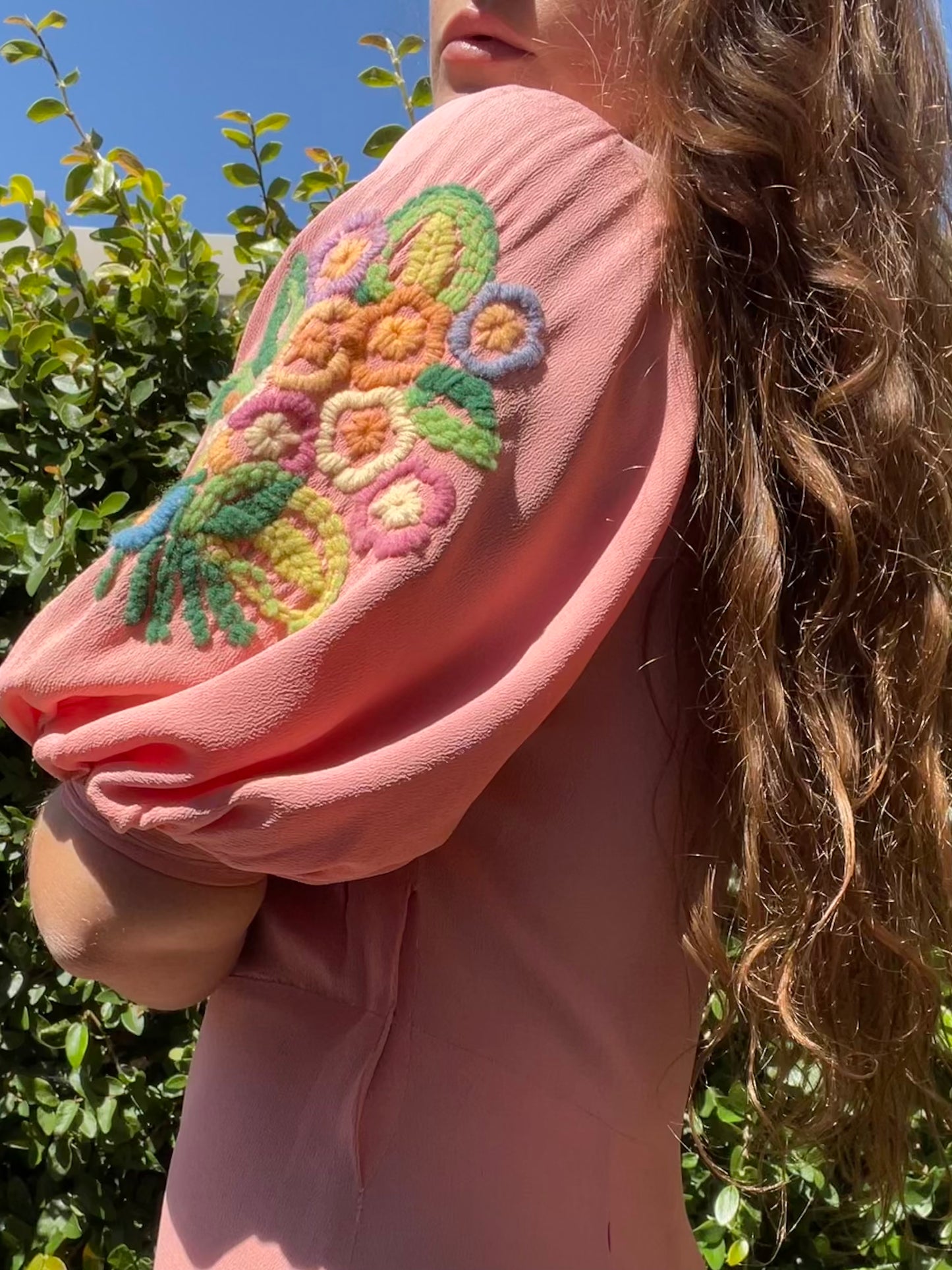 1930s Bubble Gum Pink Wool Embroidered Flower Basket Rayon Crepe Balloon Sleeve Dress