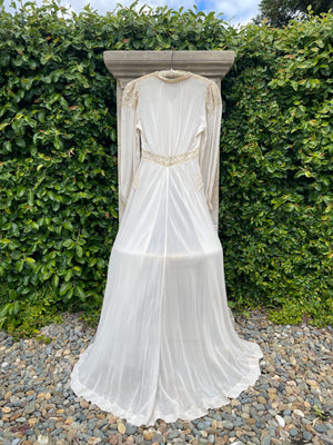 1930s Rayon Chiffon & Lace  Balloon Sleeve Peignoir