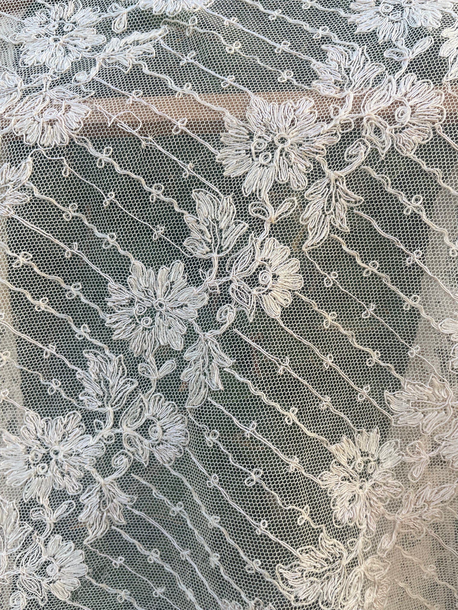 1930s Flutter Sleeve Ecru Tambour Lace Bolero