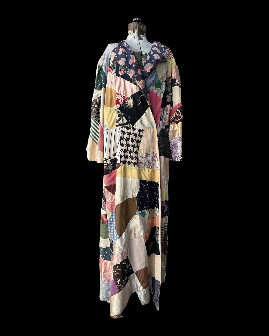 Late 1920s Handmade Silk Deco Crazy Quilt Dressing Gown