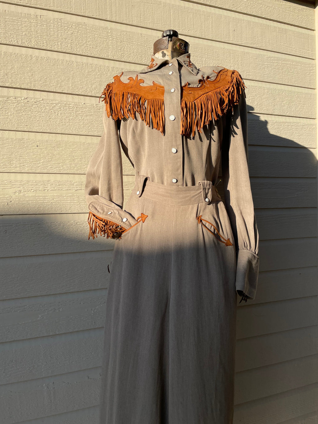 1940s HIlbilly Westerns Two Piece Gabardine & Fringe Cowgirl Slack Suit