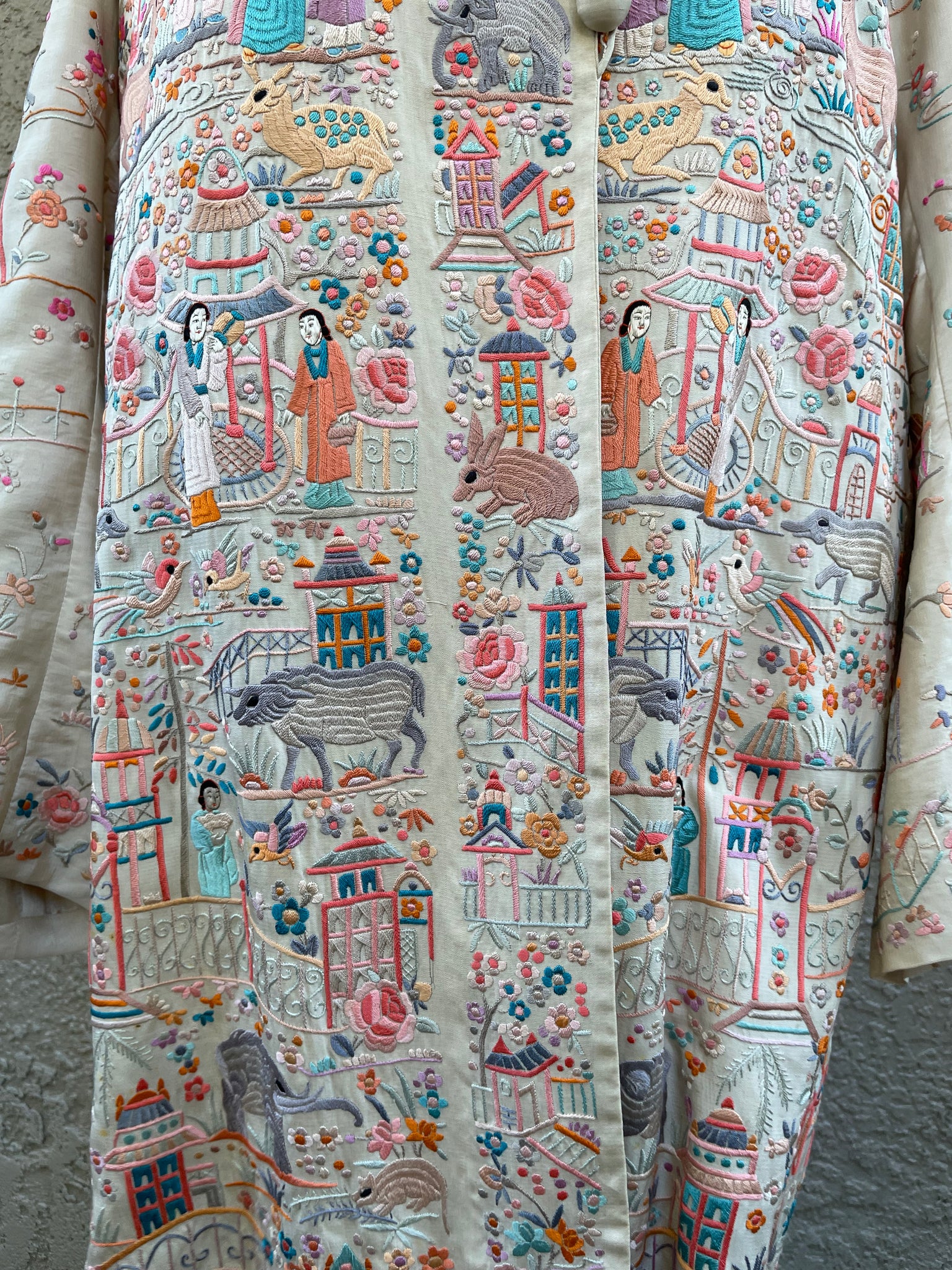 1920s Densely Embroidered Chinese Silk Coat