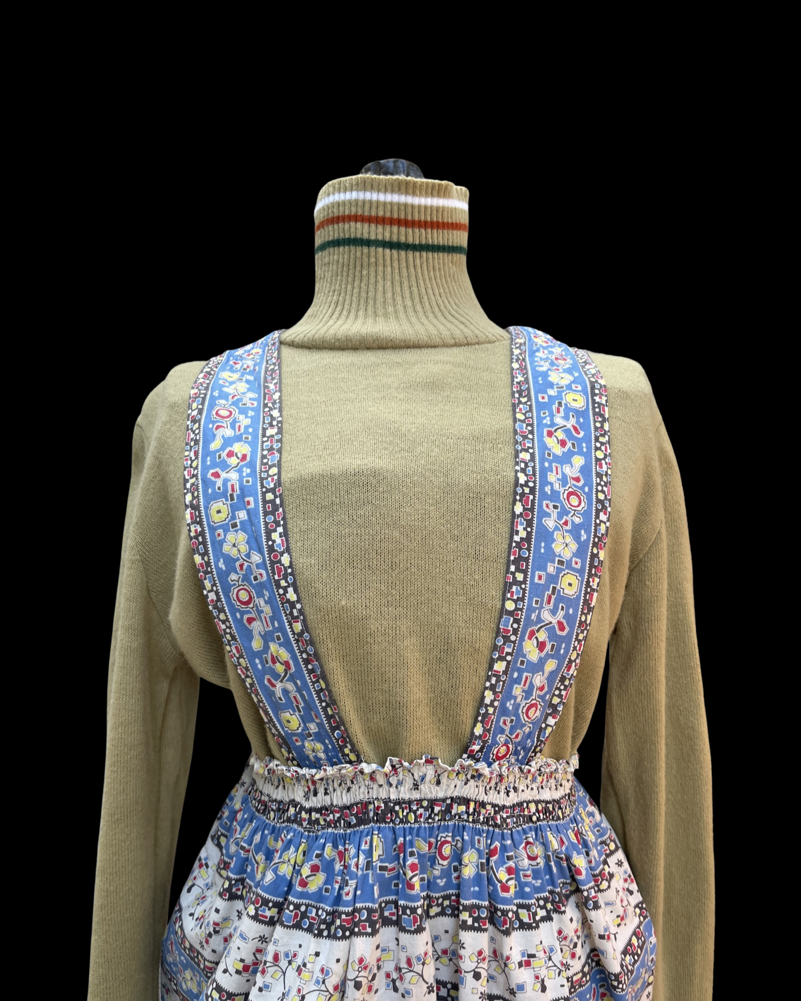 1930s Novelty Print Feedsack Suspender Skirt