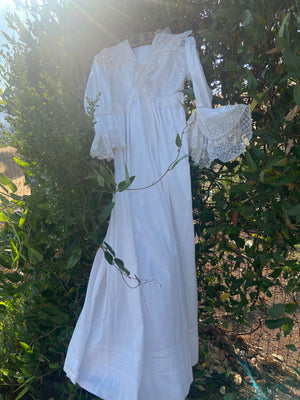 1890s Trousseau Cotton Leg O Mutton Gown