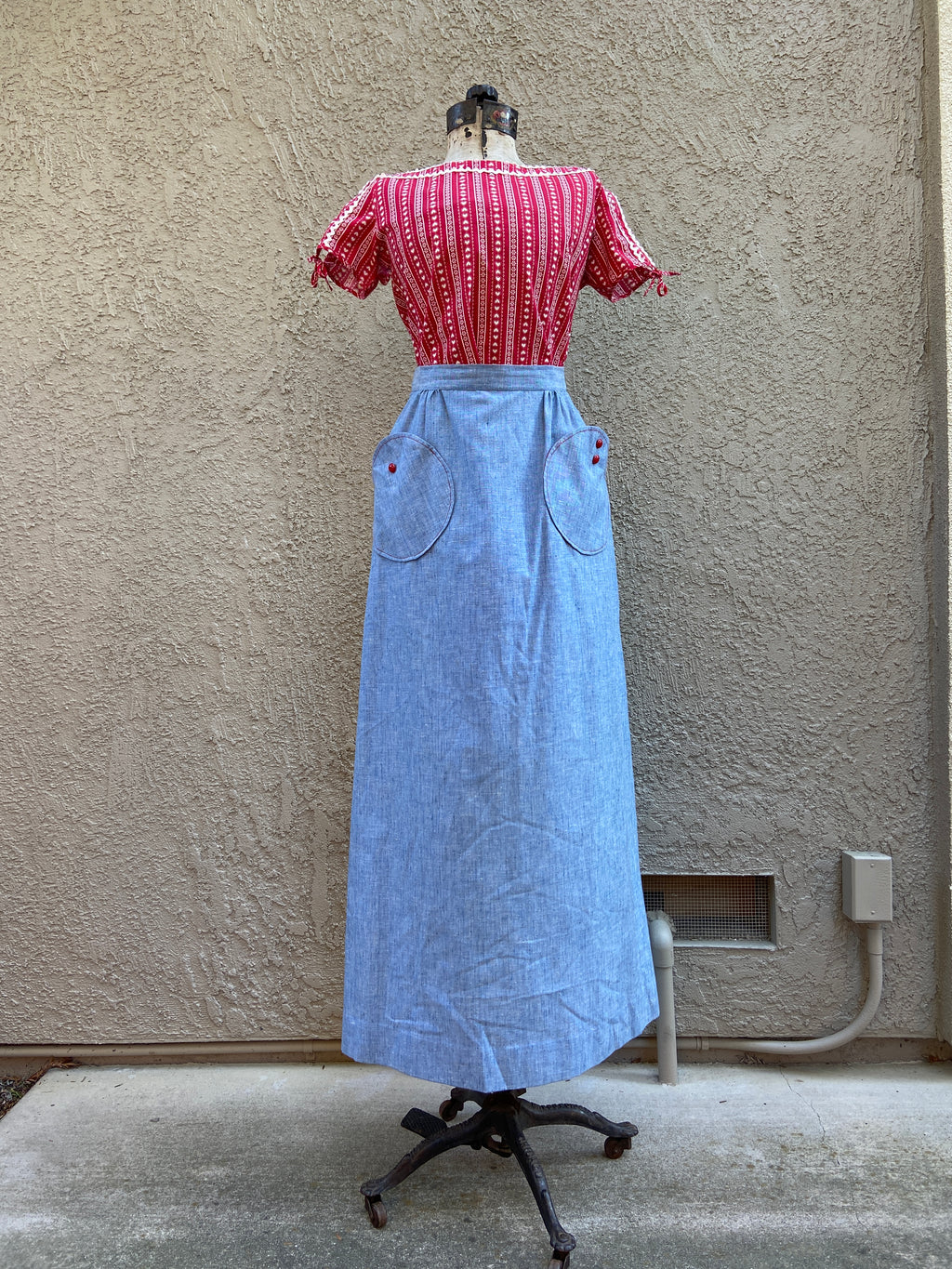 1960s Chambray A-Line Skirt With Pockets